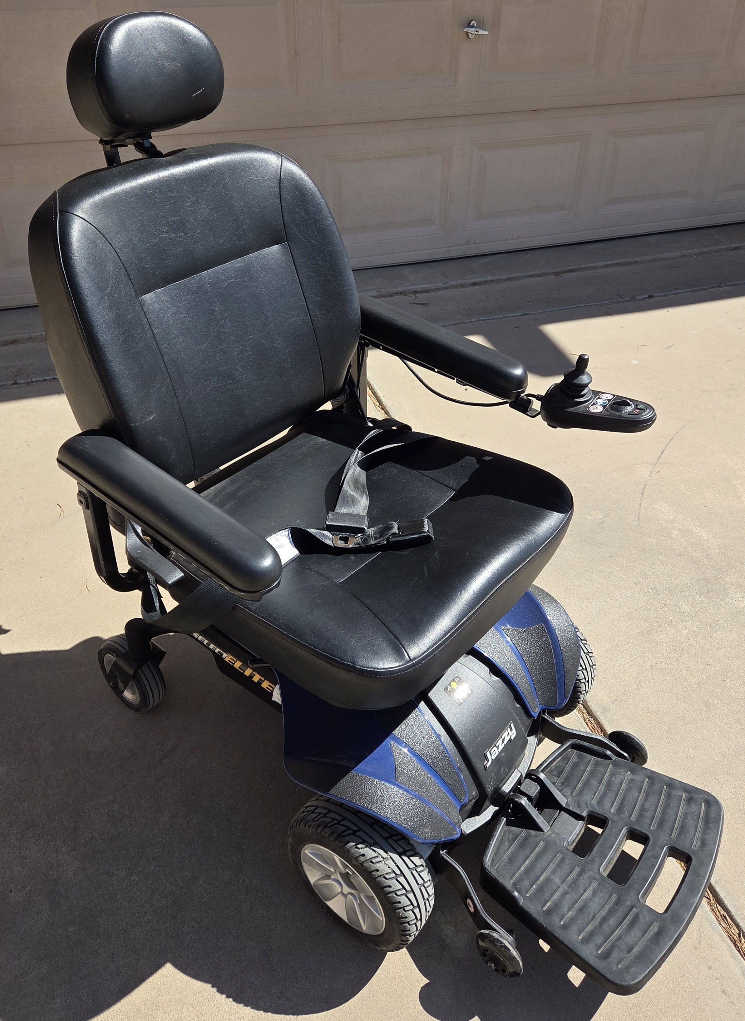 Jazzy Select Elite Mobility Scooter