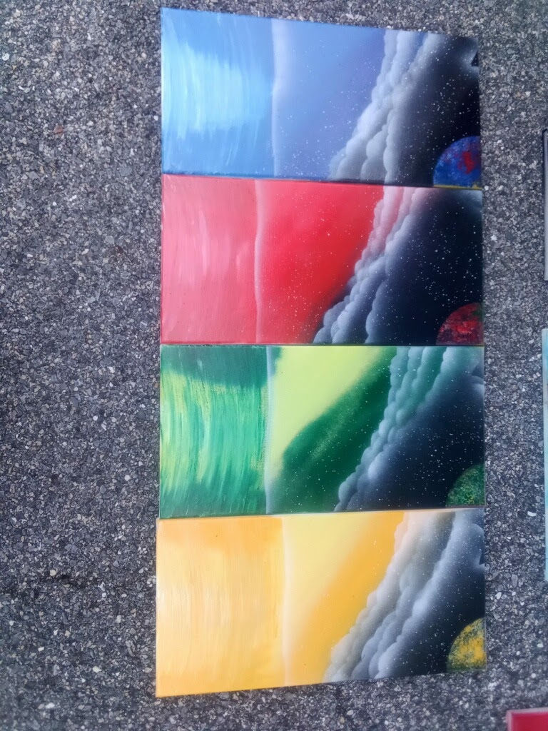 Thumbnail: Spectral Universe blue red green and yellow