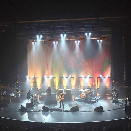 Jake Bugg Nathan Pendelbury back drop