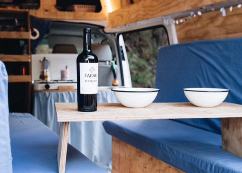 volkswagen transporter campervan in chile breakfast