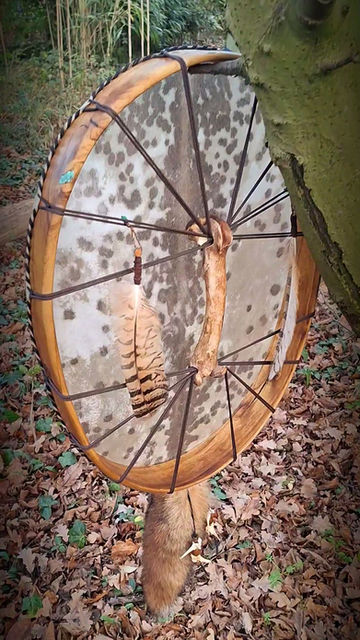 Thumbnail: Whakaaro shamanic drum "the Storyteller"