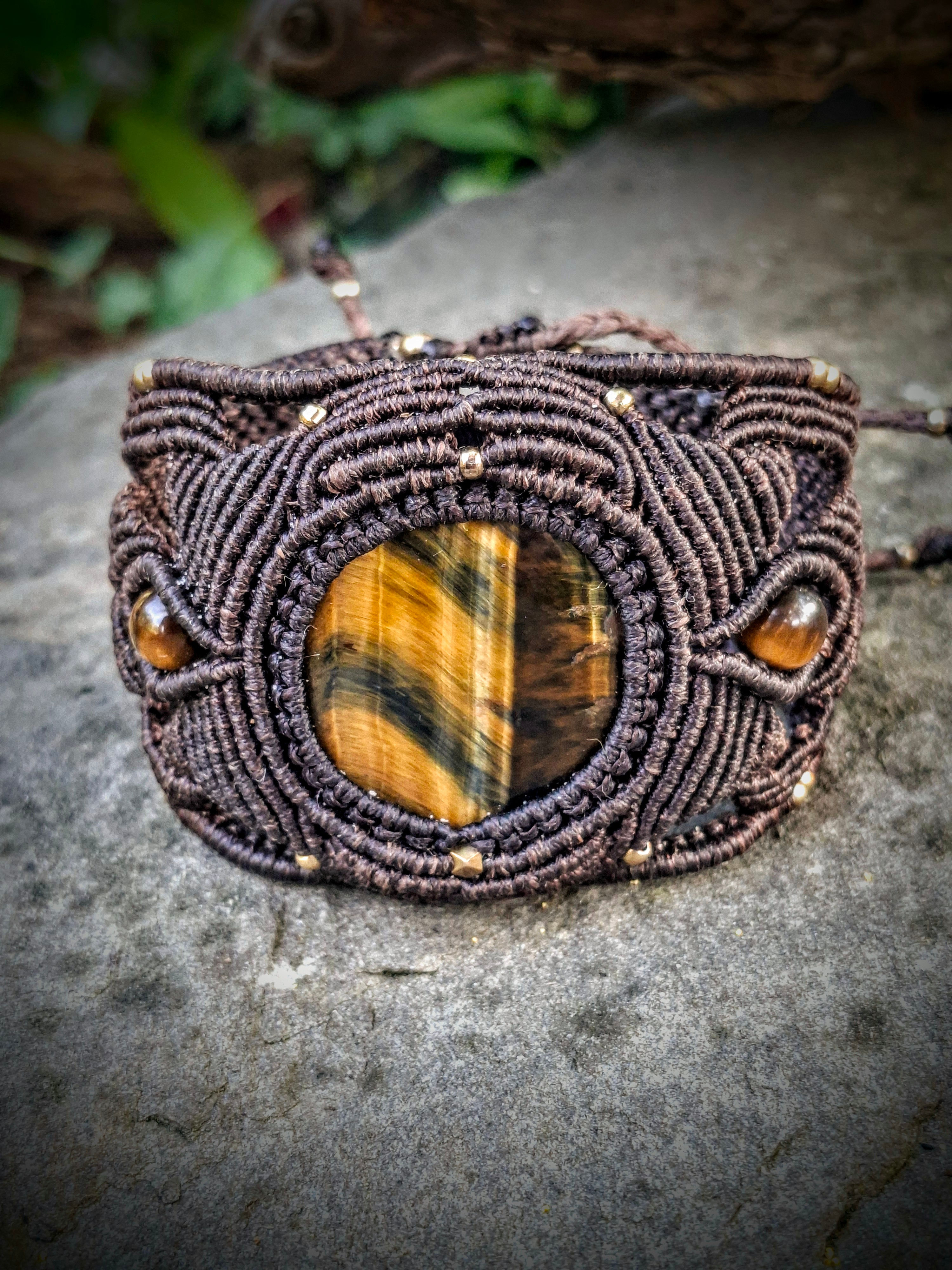 Tiger's Eye bracelet -brown