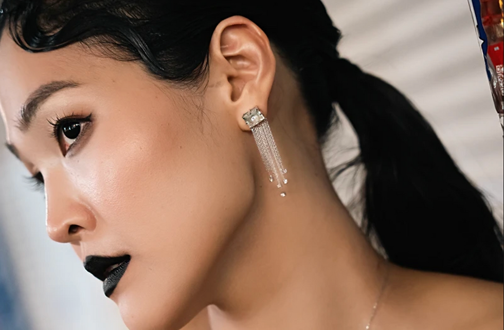 Woman in Tokyo portrait by photographer showing jewelry
