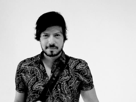 La versatilidad de Guillermo Ortega Delgado en el rock latino a través de su carrera en Colombia y Estados Unidos