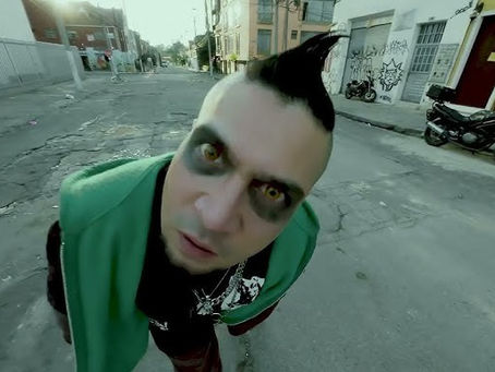 Agrio: Ciudadano Z convierte la ira en arte con un rap que golpea cuerpo y conciencia