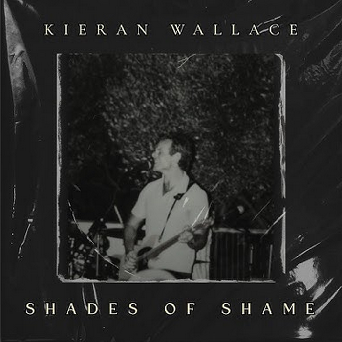 Kieran Wallace lanza Shades of Shame:  la fricción universal de confrontar el propio reflejo