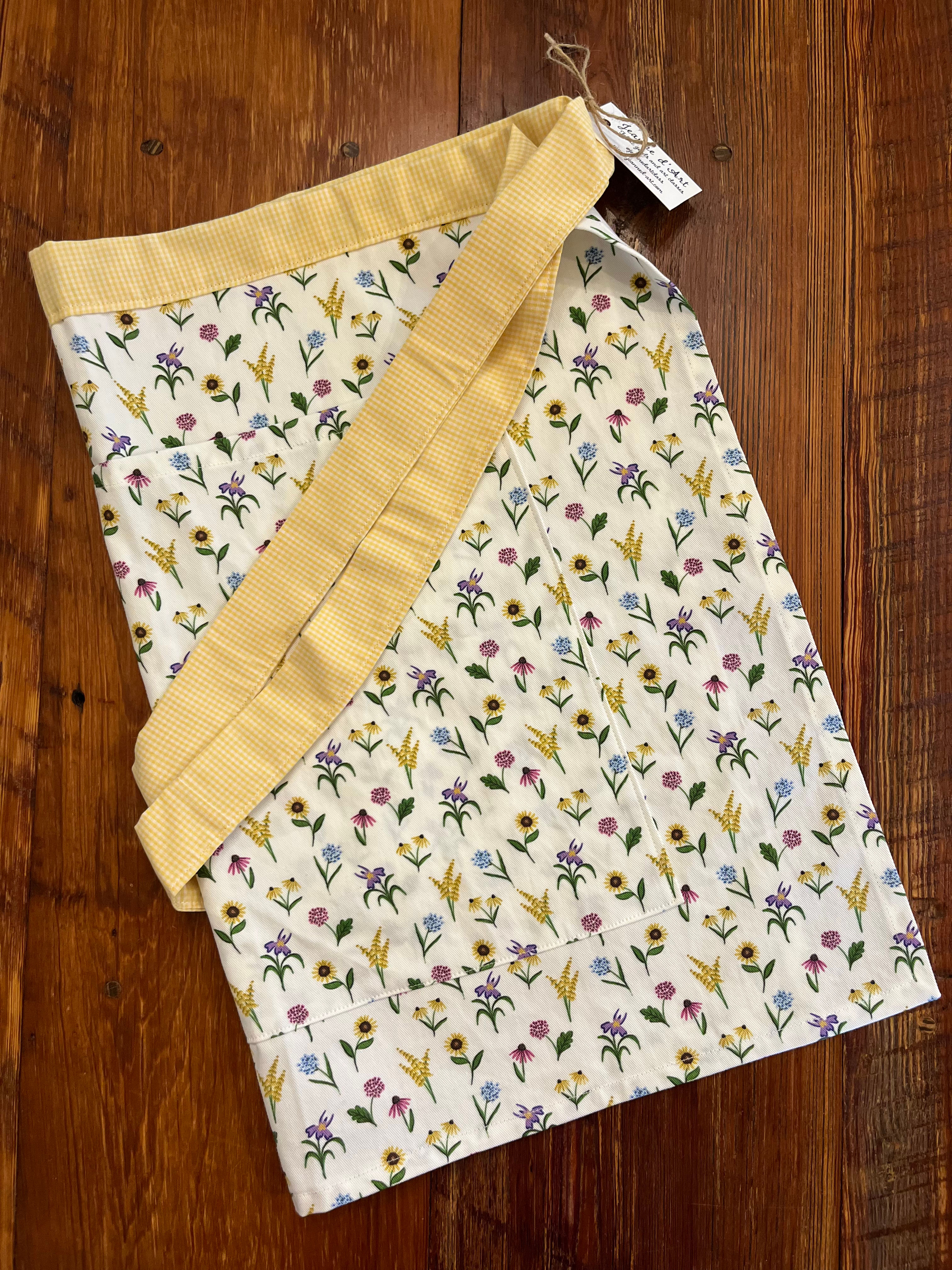 Louisiana Flower Half Apron