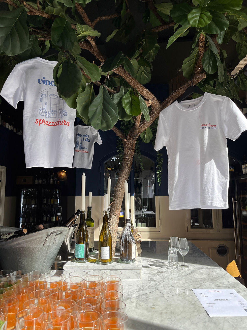 Thumbnail: 'Lilo Sprezzatura' Tee