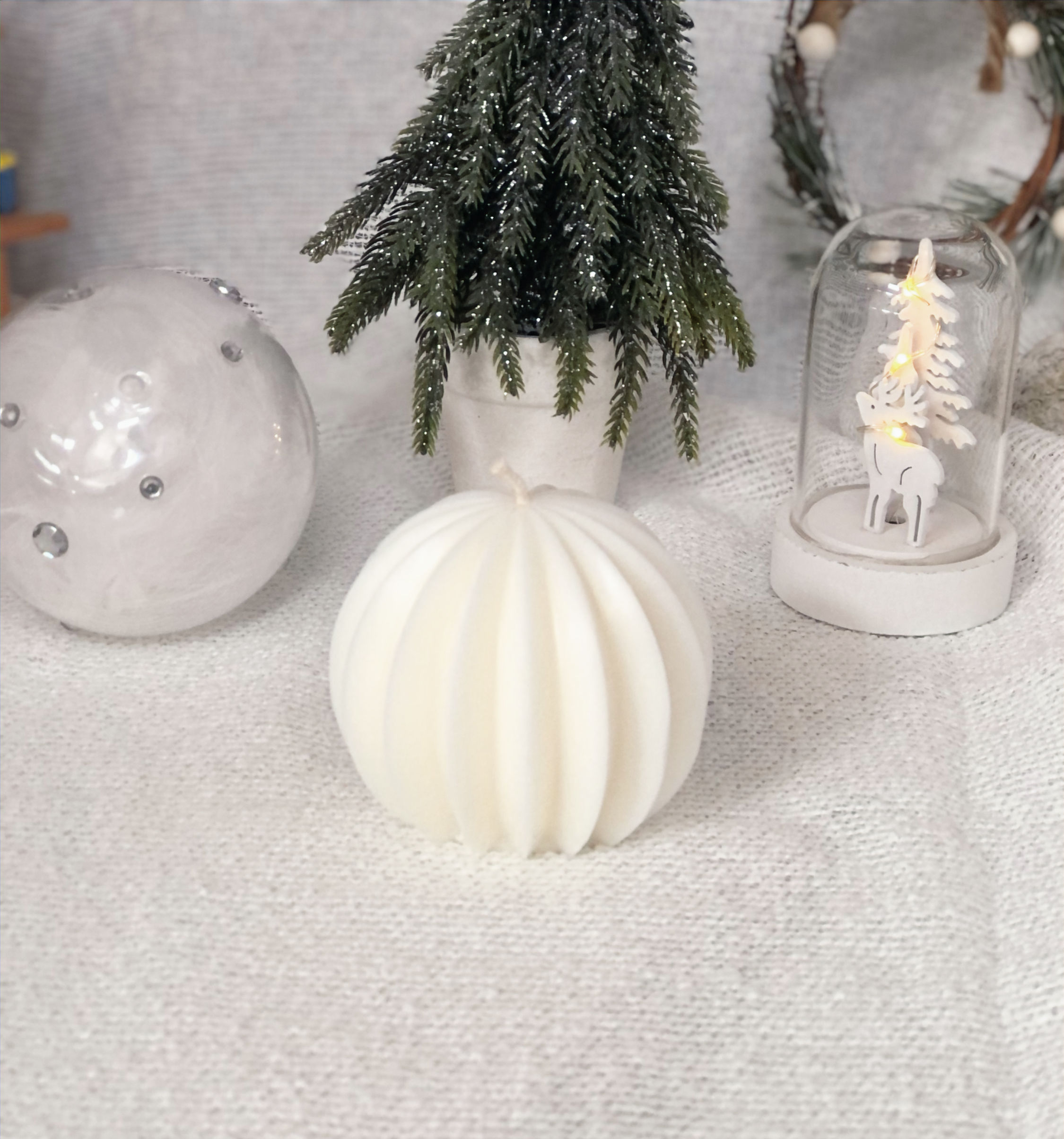 Bougie "Boule de Noël"