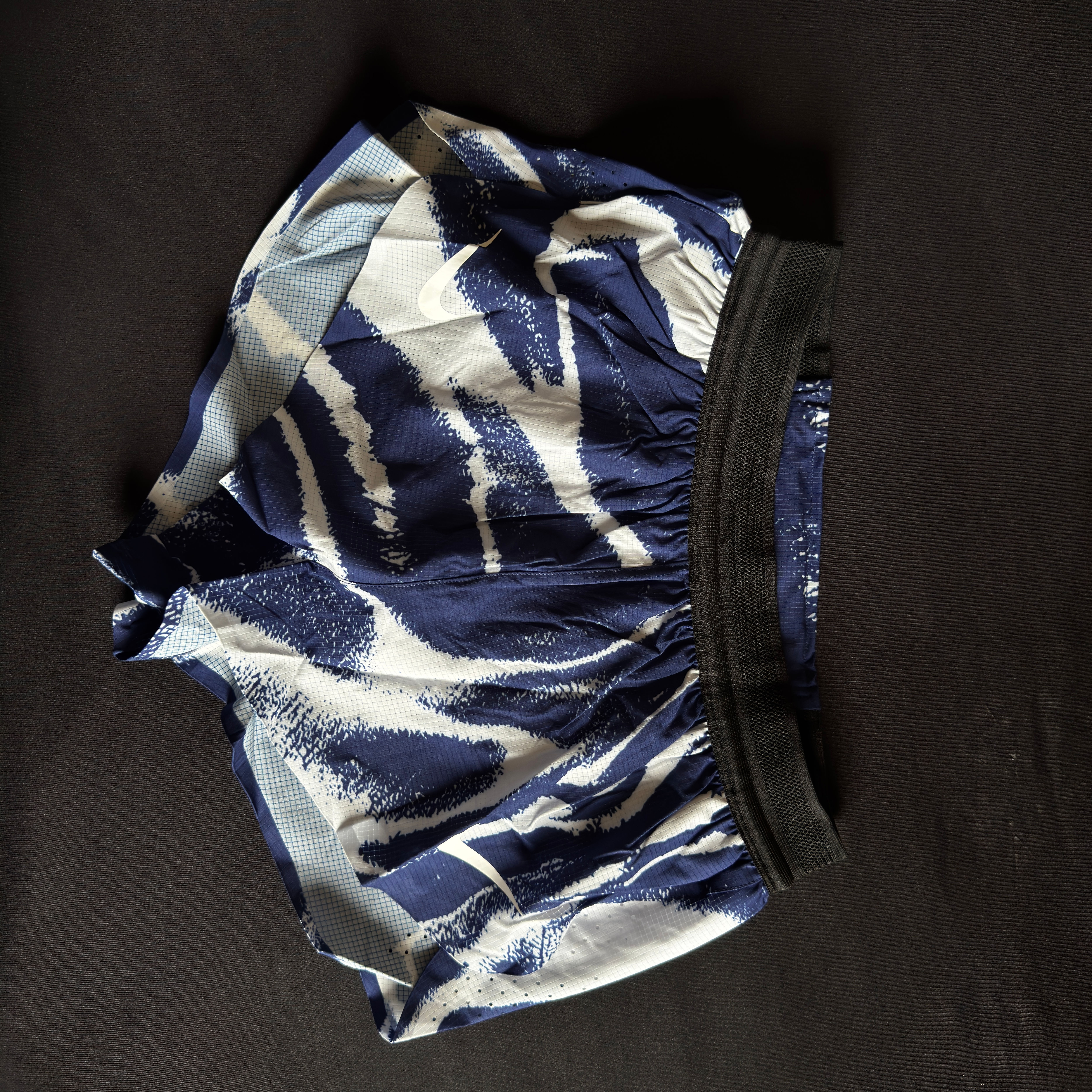 Short Nike aeroswift dri fit ADV 2025