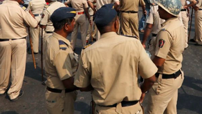 शाहरुख खान से मिलाने के बहाने लड़की के अपहरण का प्रयास, पुलिस ने आरोपी को पकड़ा 