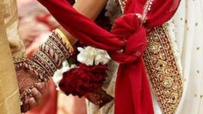 Weird Wedding: शादी की पार्टी में खाना पड़ा मेहमानों को महंगा, पेटभर खाने के बाद धोने पड़े जूठे बर्तन