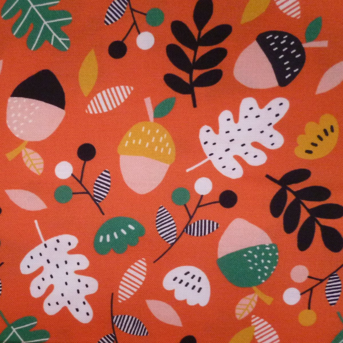 Fabric :: Acorn Wood :: Leaves & Acorns