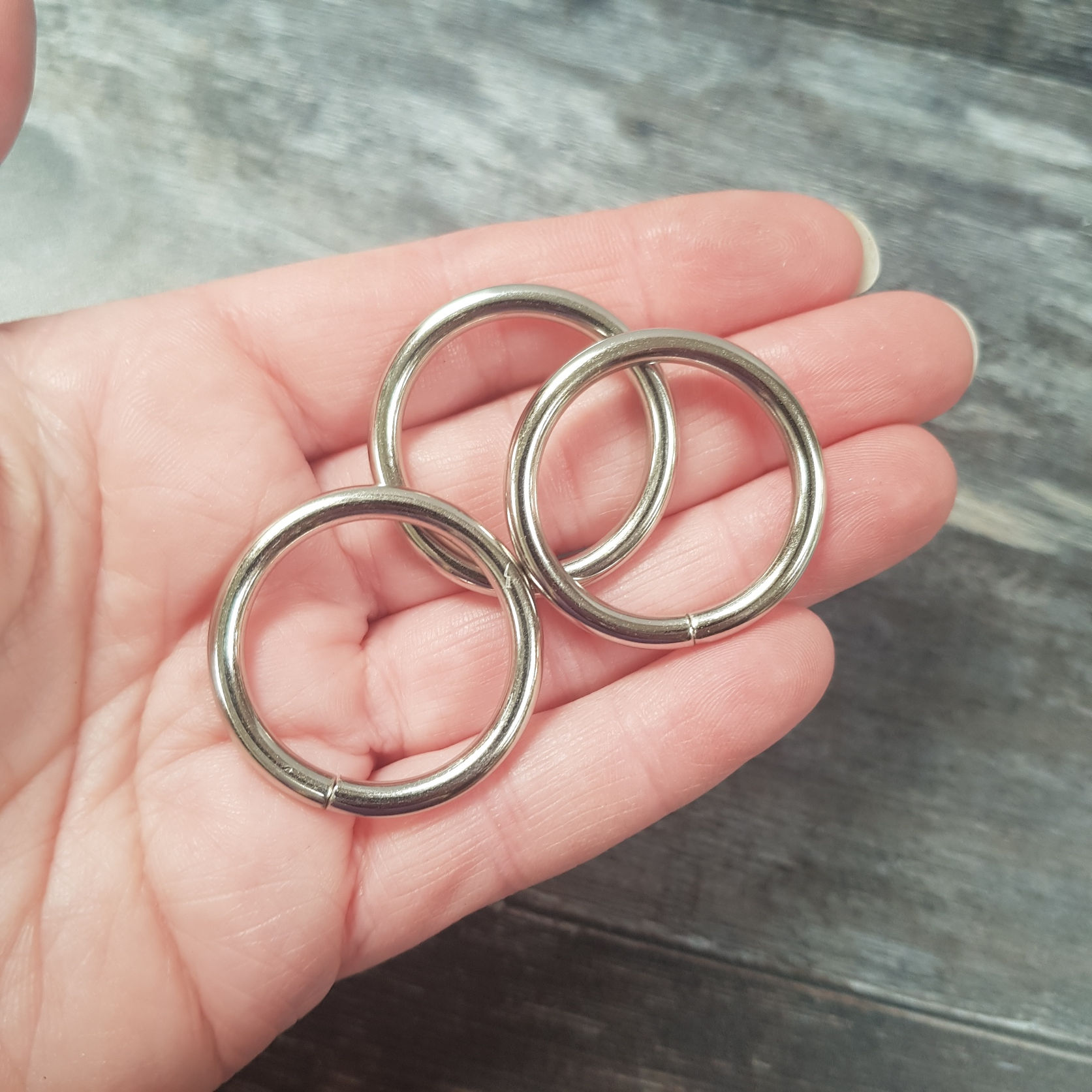 Ring :: Silver :: 25mm