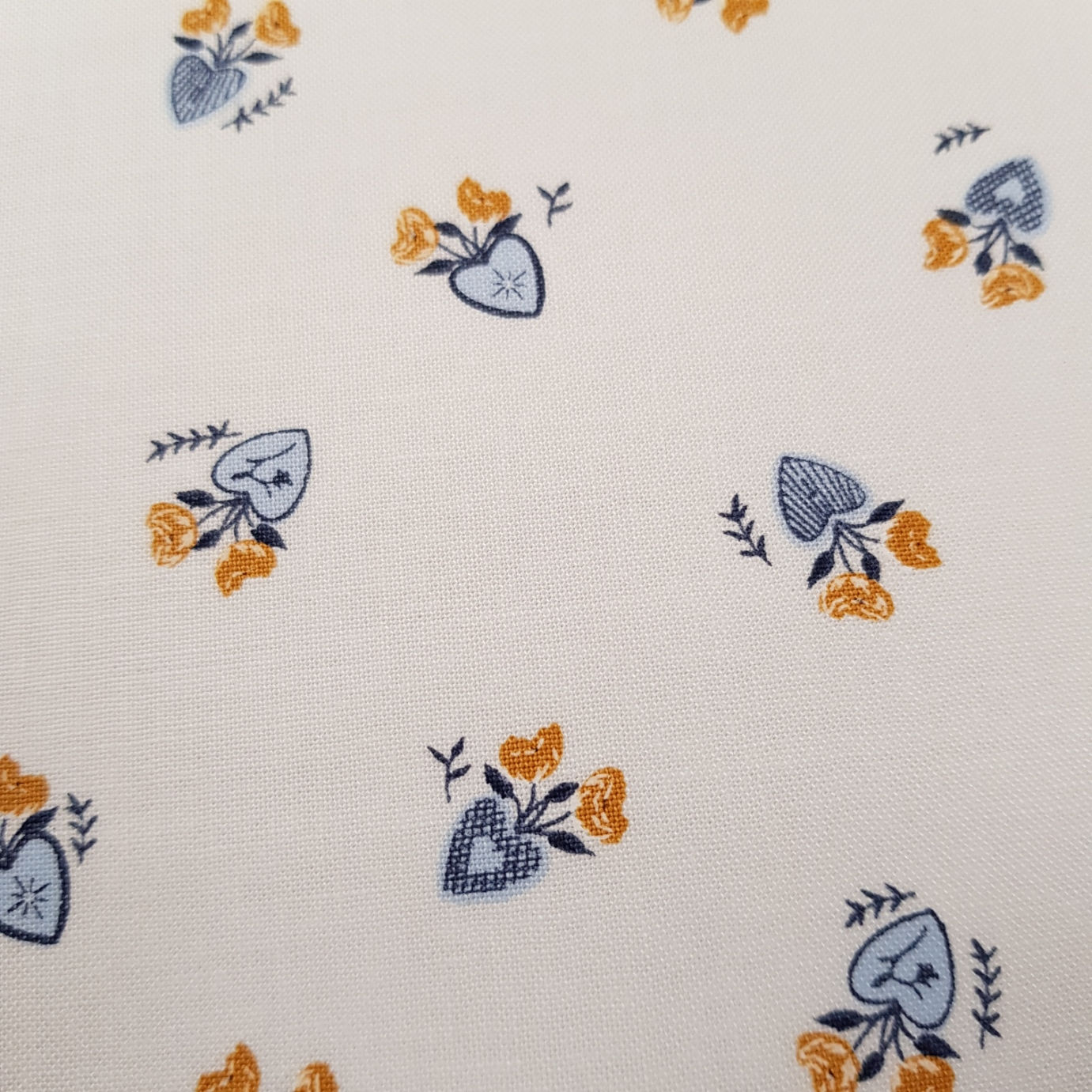 Fabric :: Sun Drenched :: Heart Vase