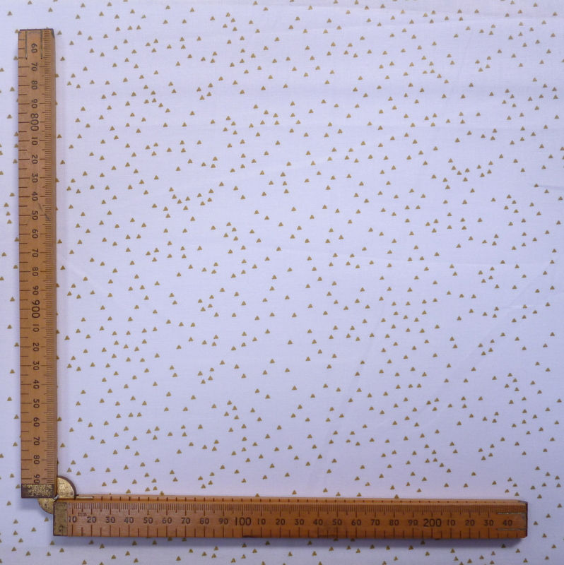 Thumbnail: FQ SALE Fabric :: Wide Tropical :: Mini Triangles on White