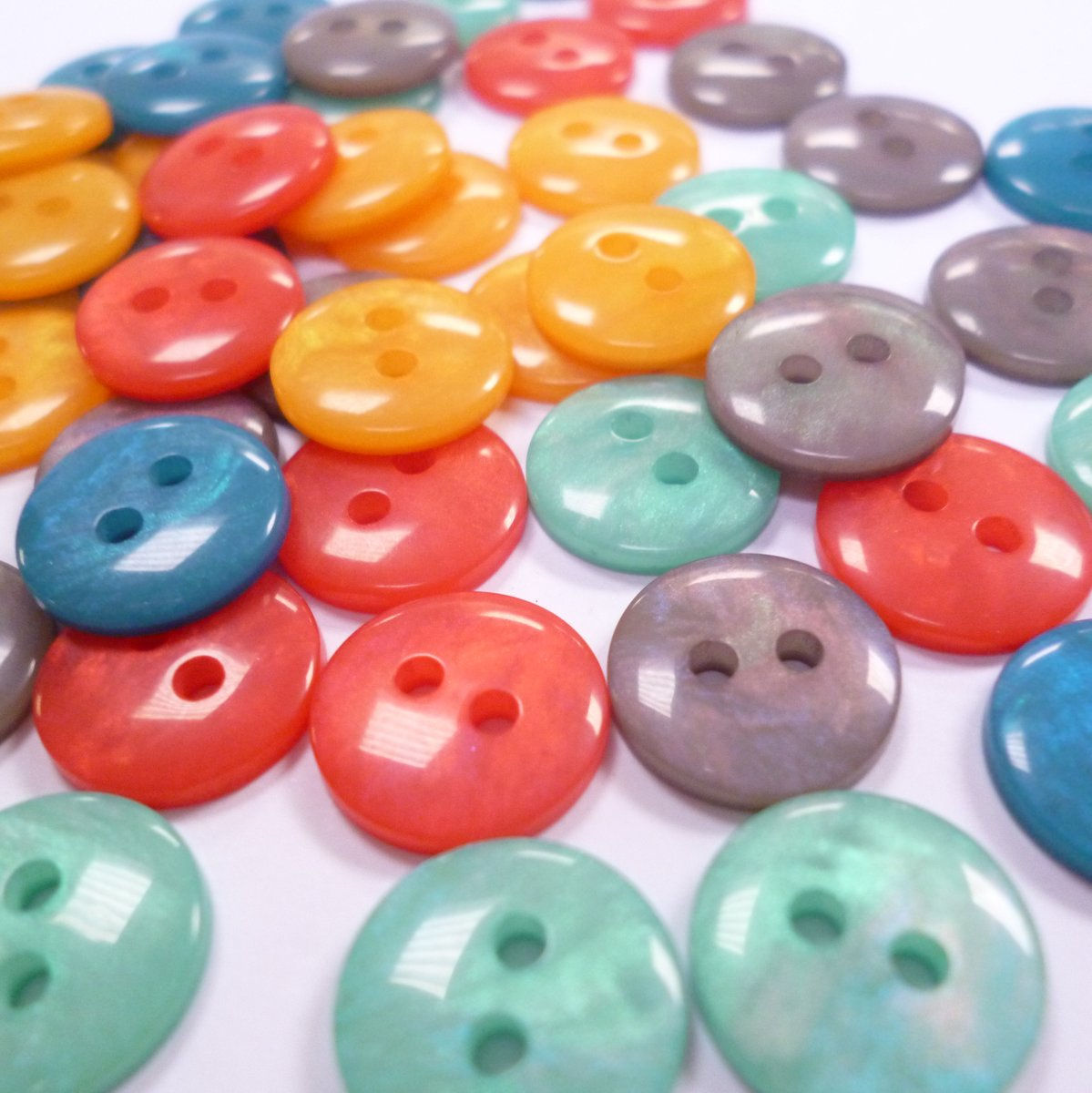 Pearly Pack of Buttons #9