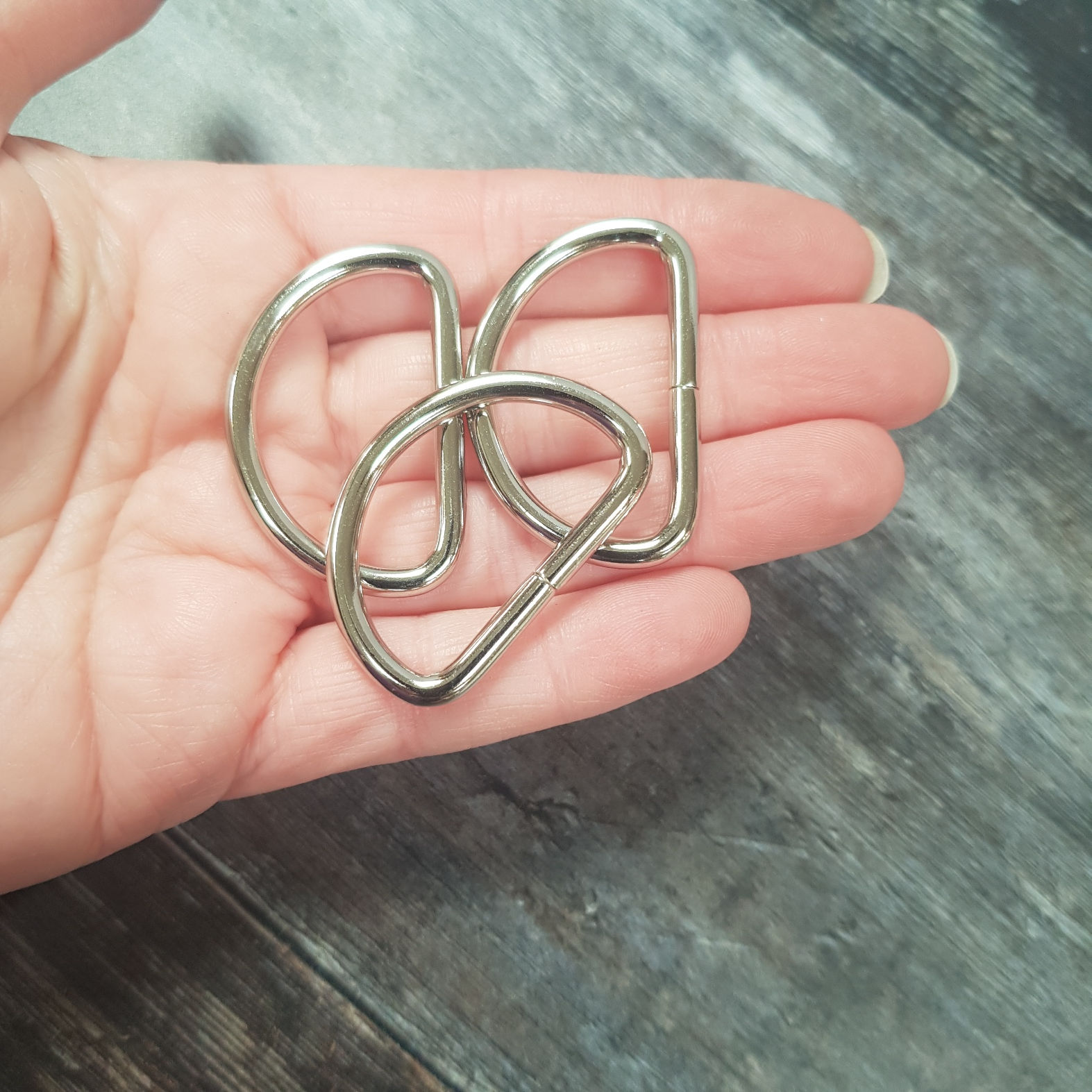 D Ring :: Silver :: 30mm