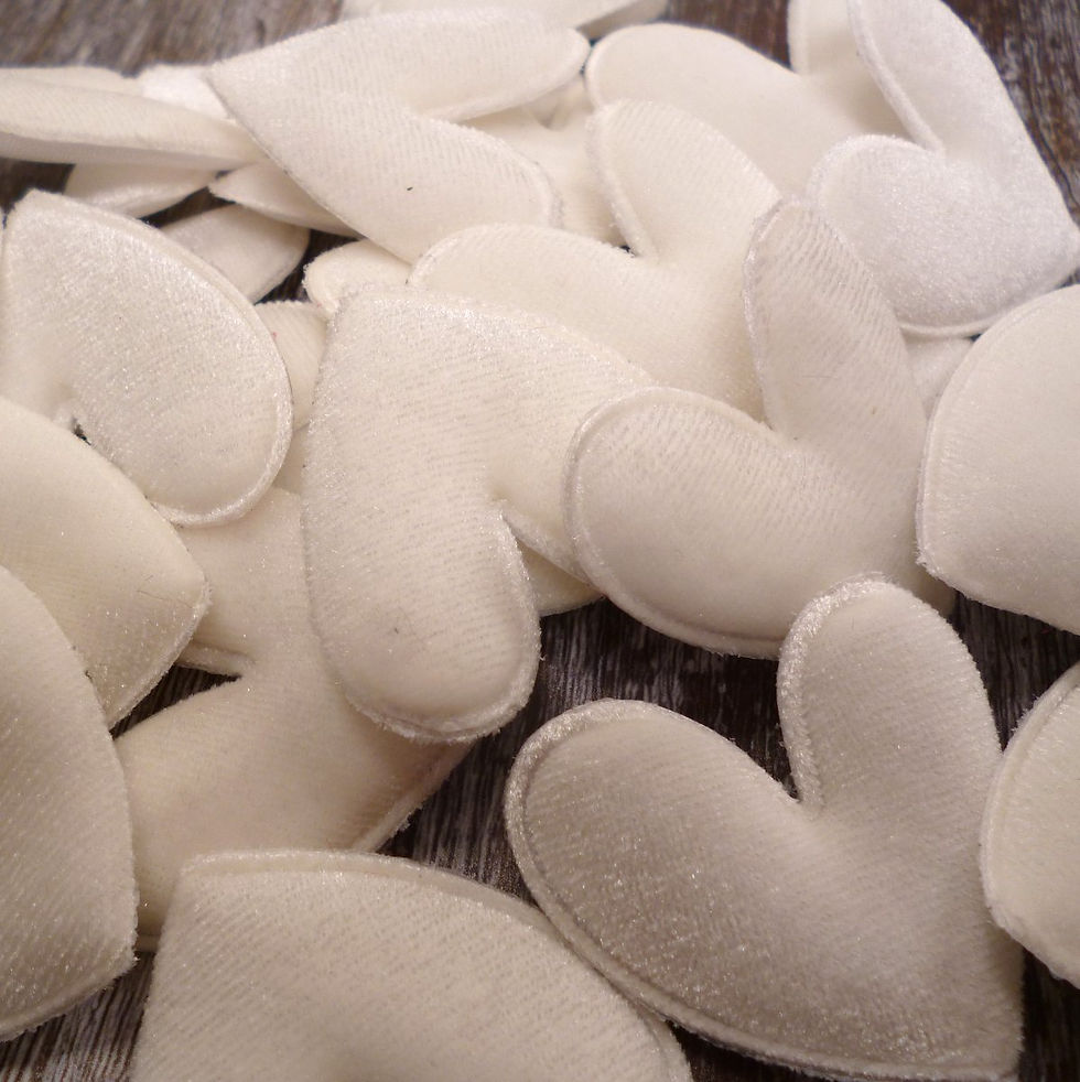 Thumbnail: Padded Heart :: Velvet :: Natural