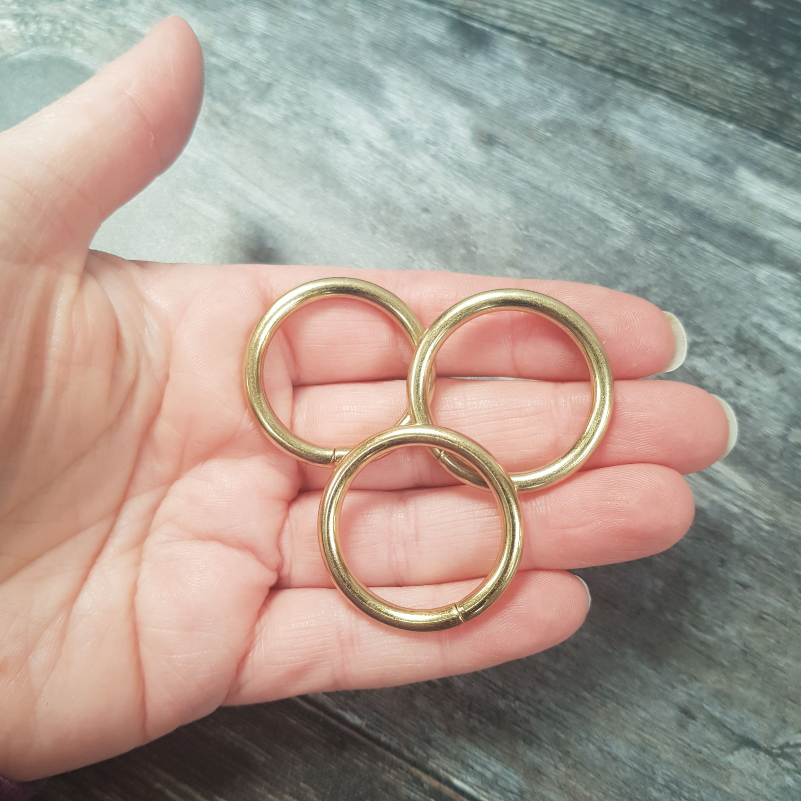 Ring :: Gold :: 25mm