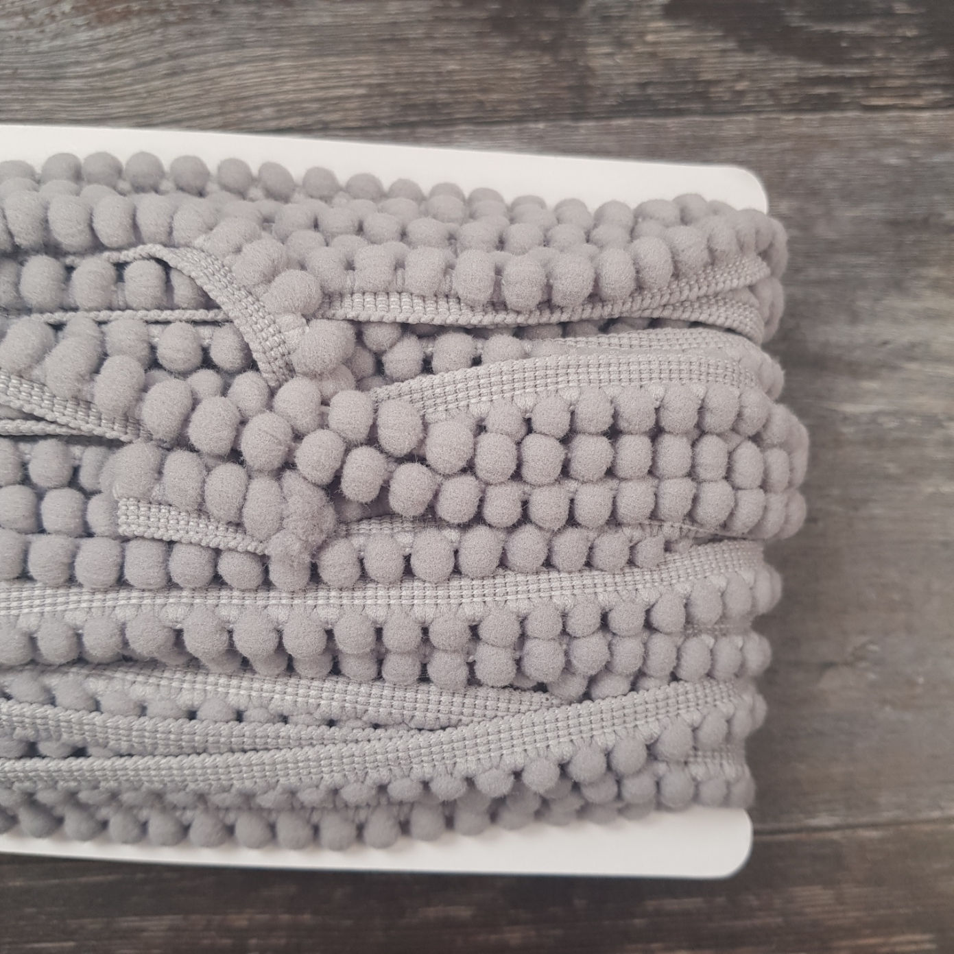New Teeny Tiny Pom Pom Trim  :: Grey