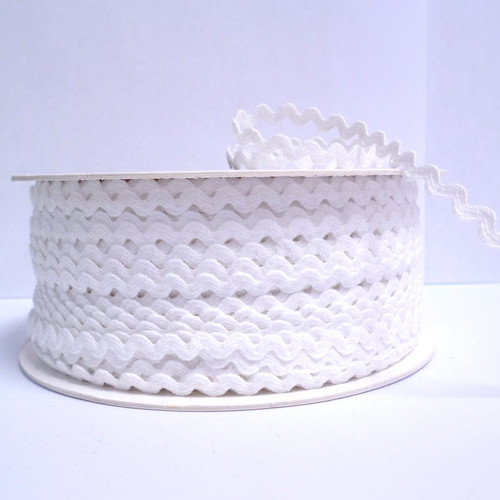 Teeny Tiny Ric Rac :: White | paper-and-string