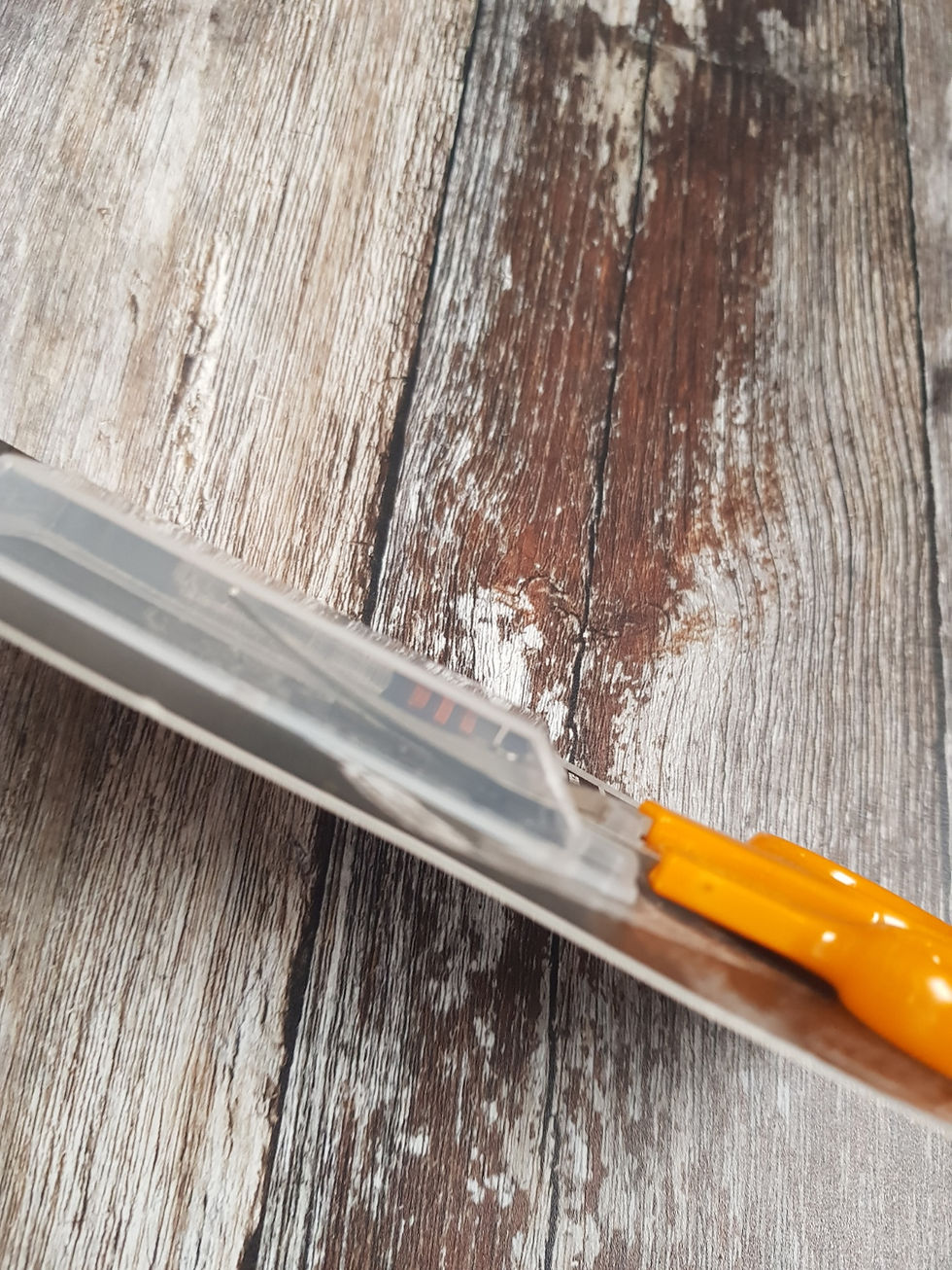 Thumbnail: Fiskar Scissors :: Orange Handle :: Embroidery - Curved