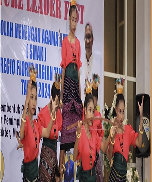 Creative Dance Photo 2.png