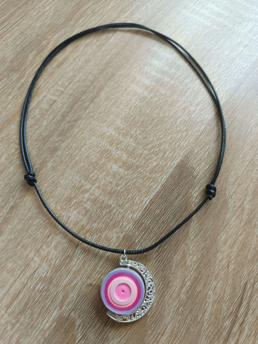 Miniature : Collier rose/parme double face en quilling 
