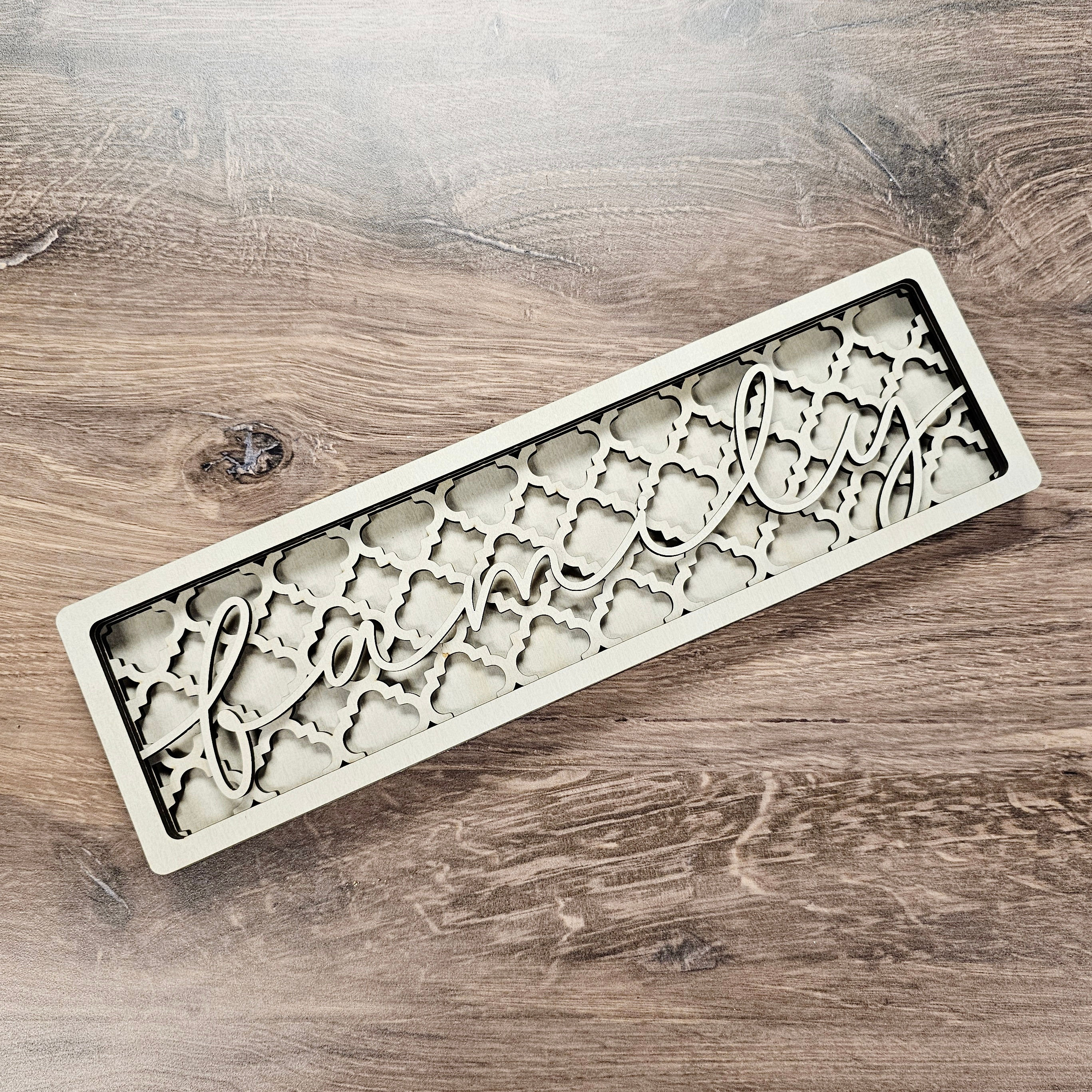 Quatrefoil Chunky Family Shelf Sitter - Unfinished