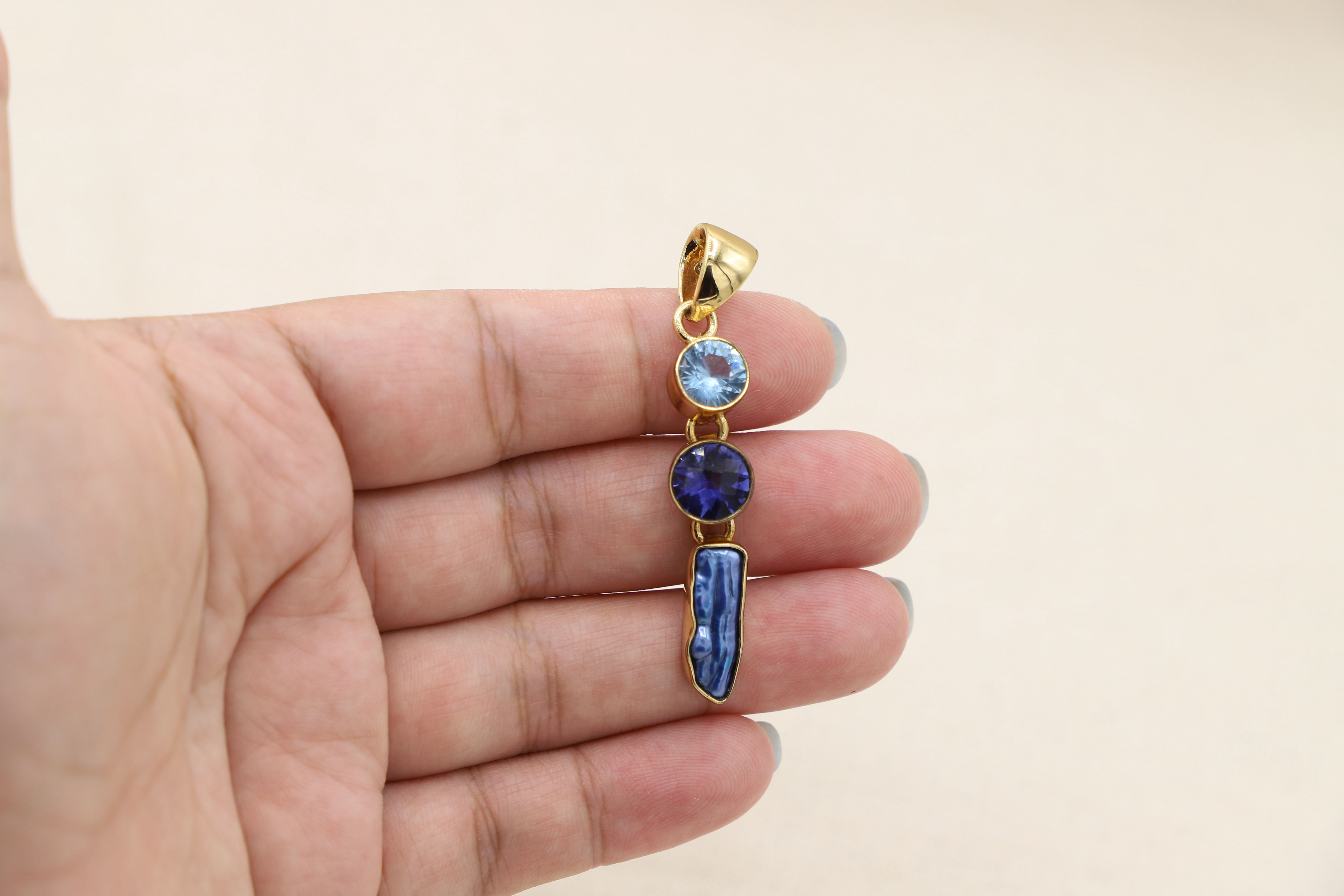 Blue Topaz, Lab Tanzanite and Biwa Pearl Pendant Alchemia