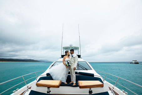 Trang and Ari | La Mar Hamilton Island - Whitehaven Beach