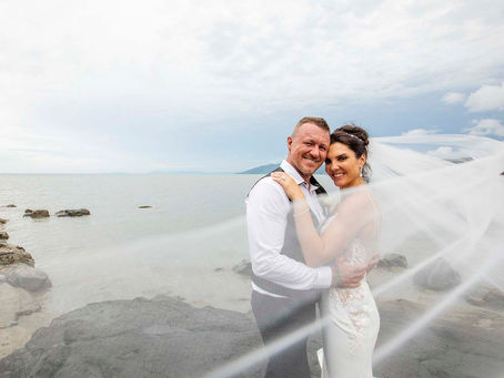 Kaleigh and Ashleigh | Villa Botanica