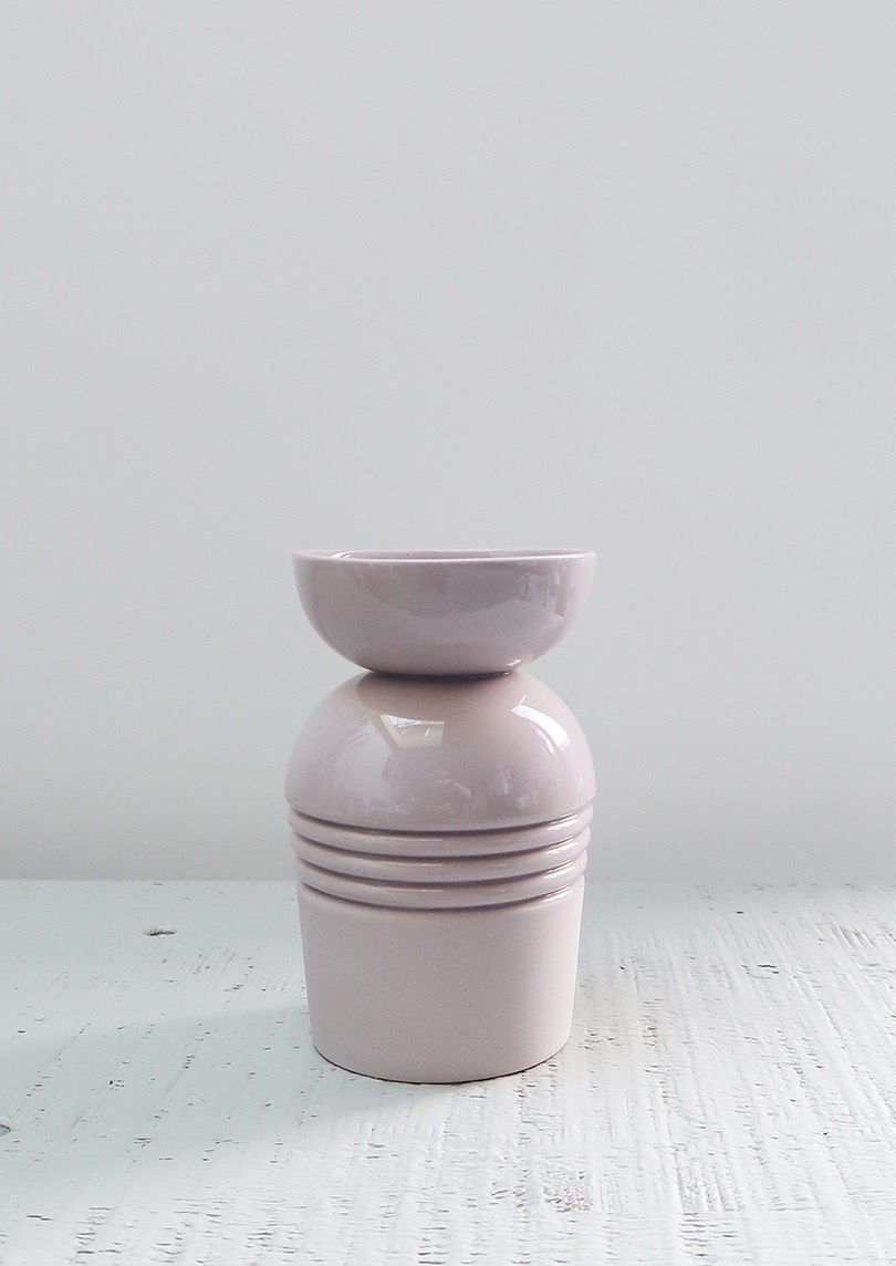 Thumbnail: Ribbel vaas S of L | Petal