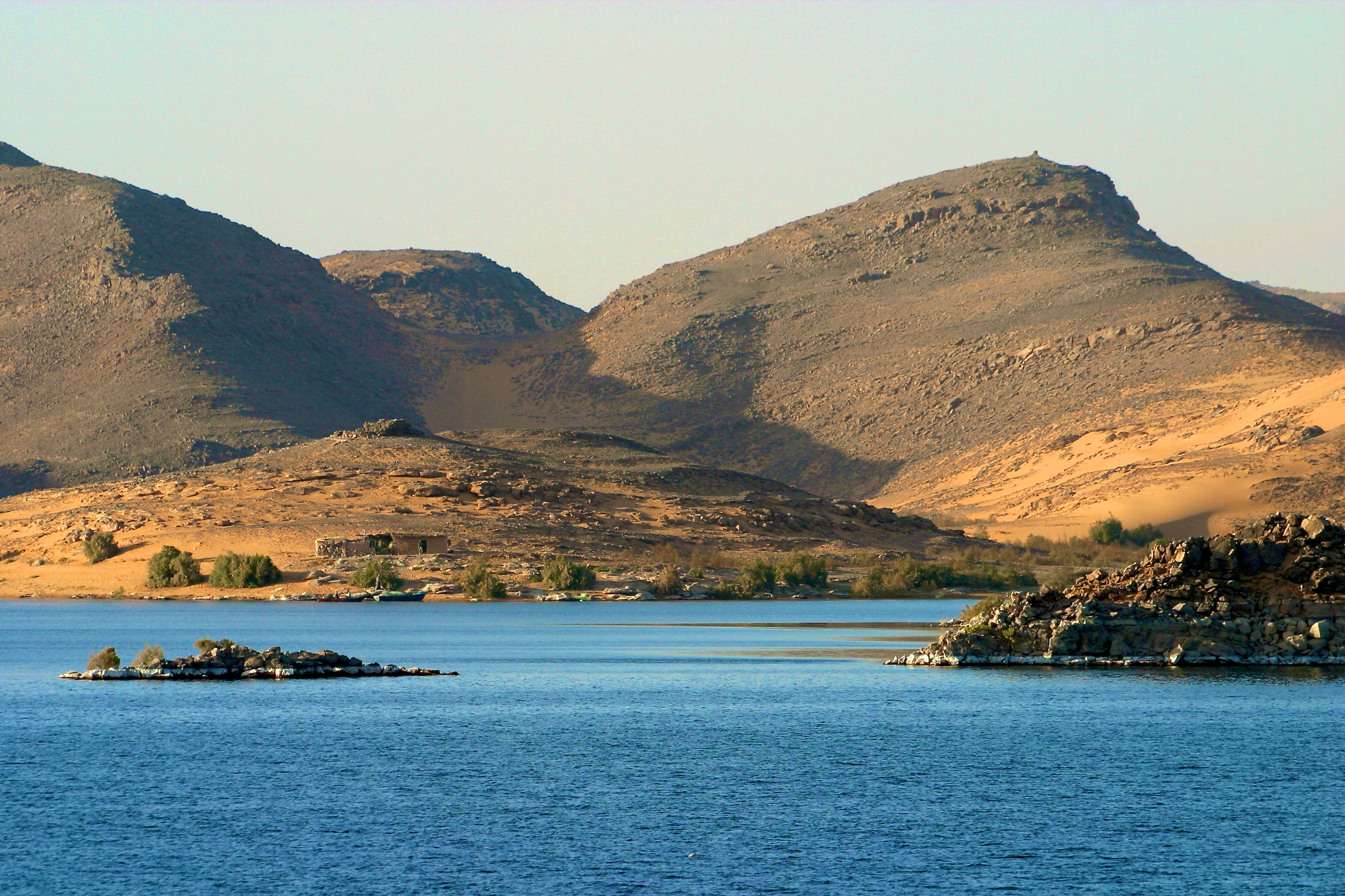 LAC NASSER