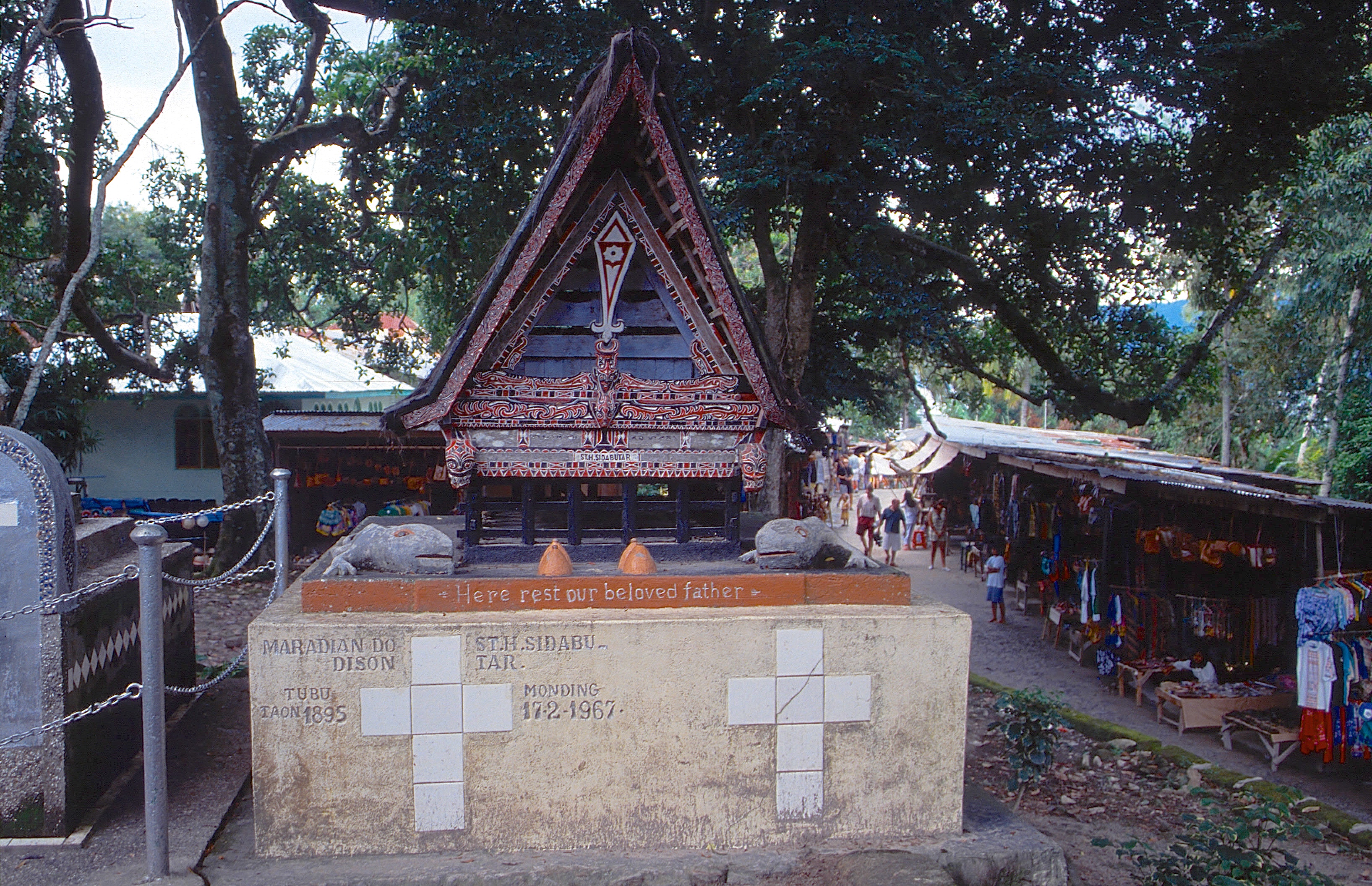 LAC TOBA