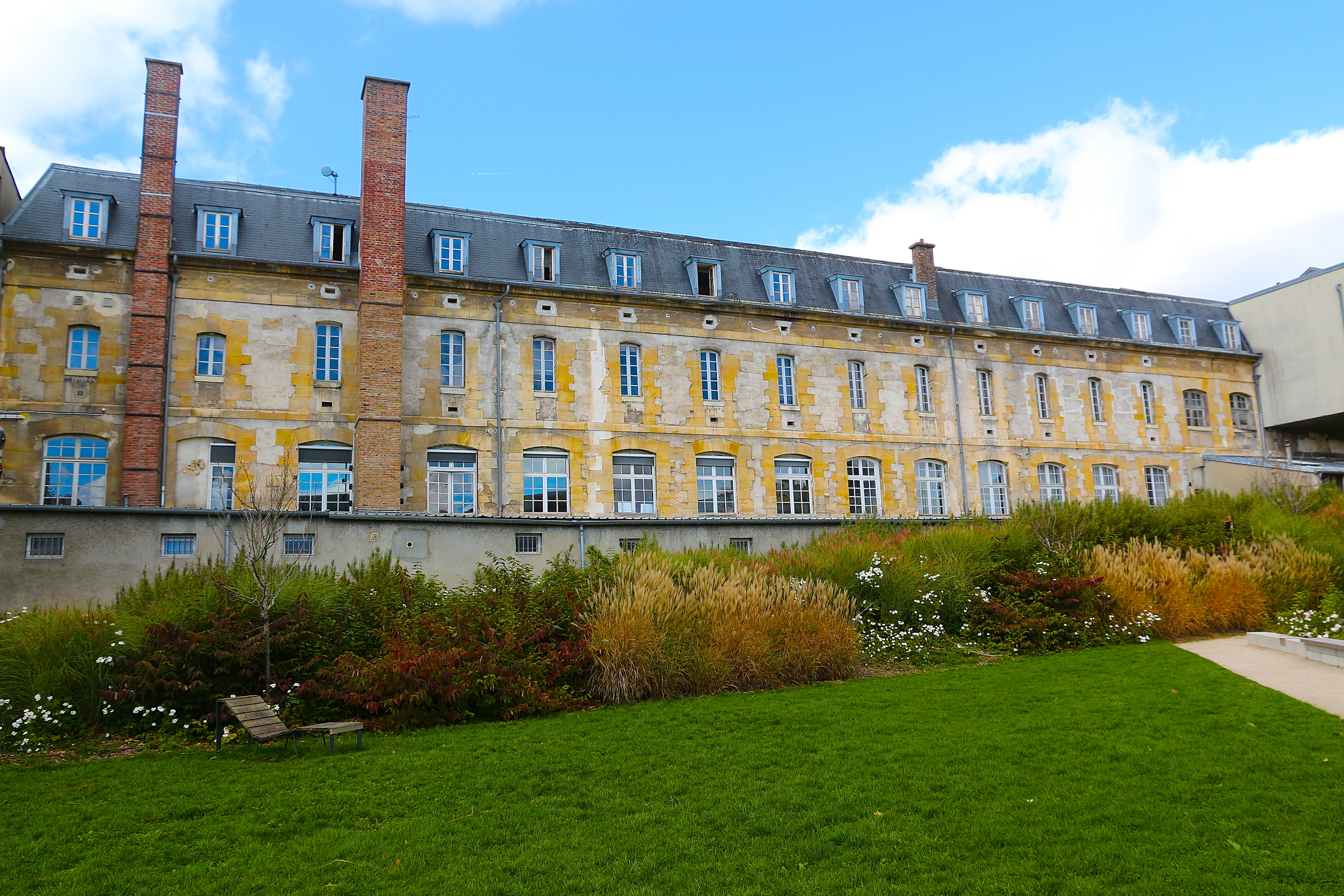 VERSAILLES SAINT-LOUIS