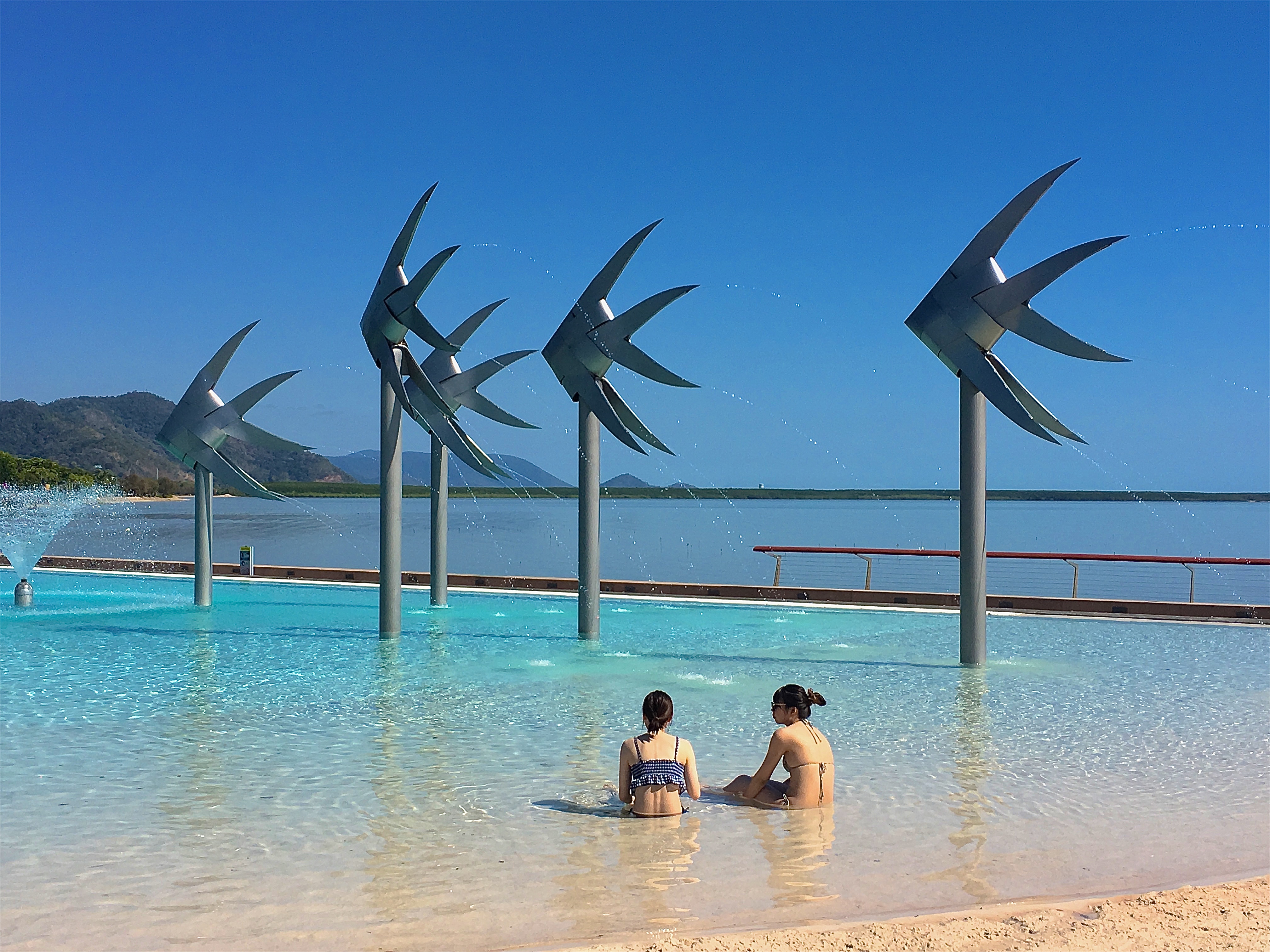 CAIRNS