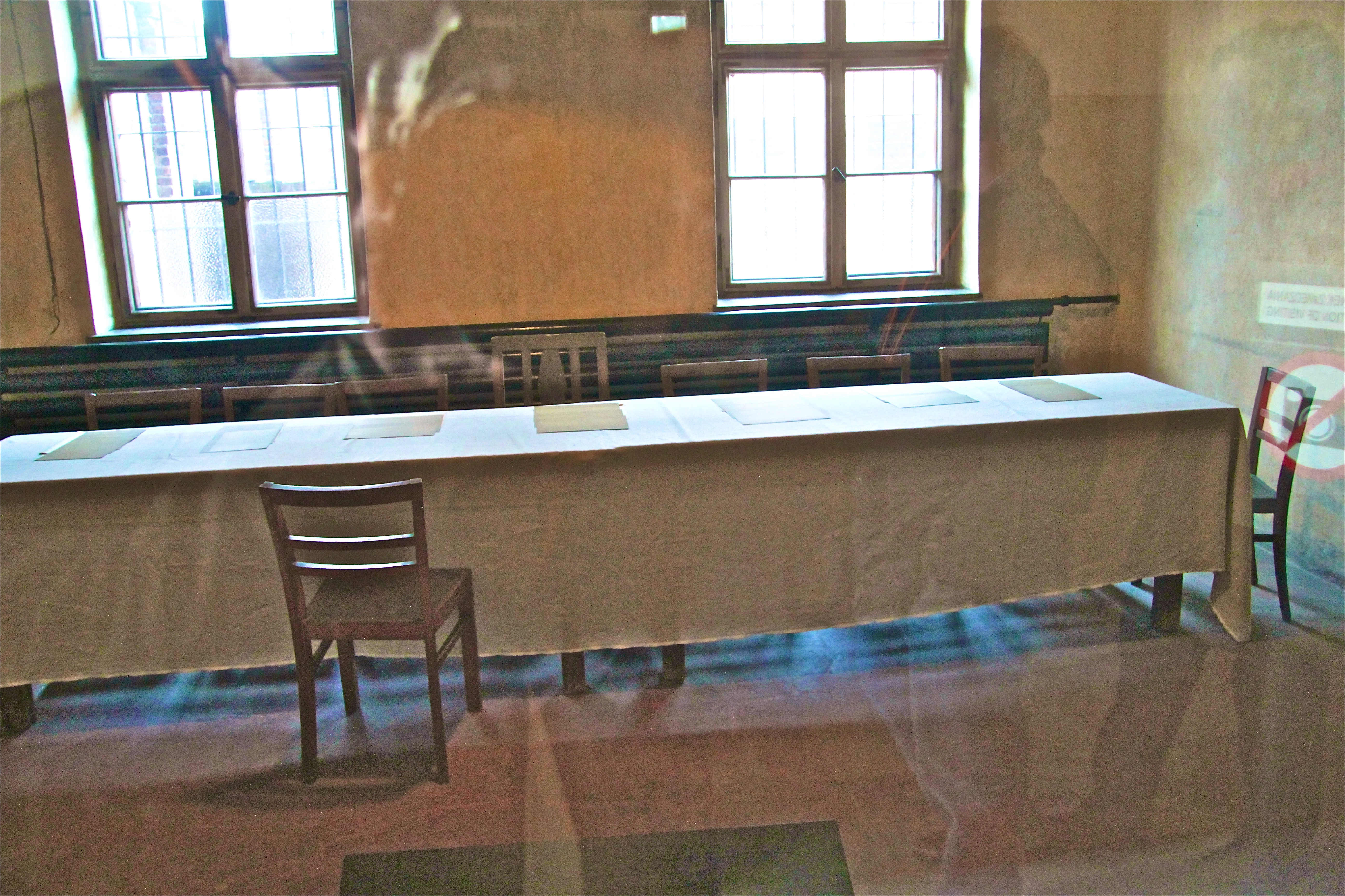 Auschwitz, le bloc 11