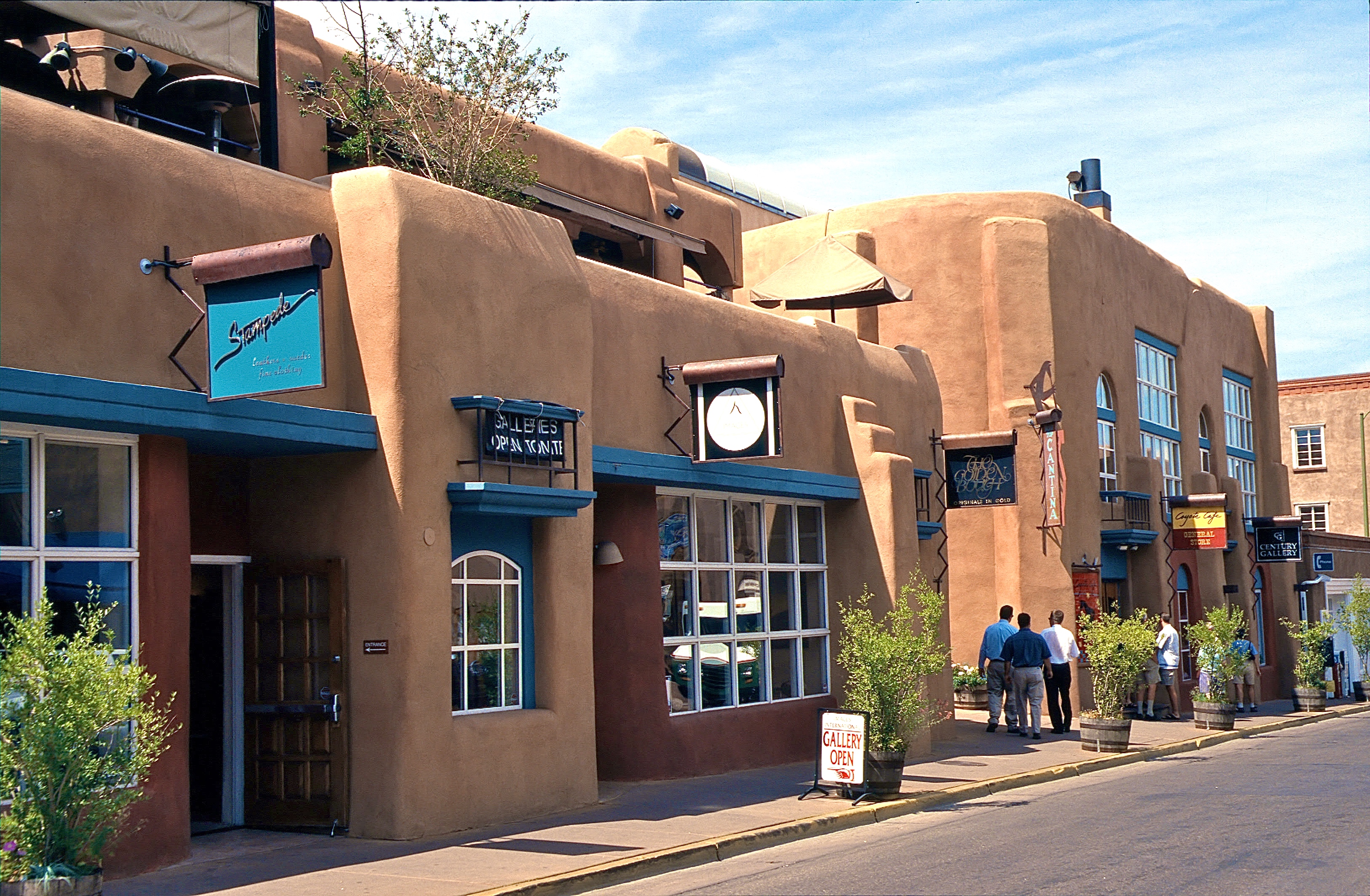 SANTA FE