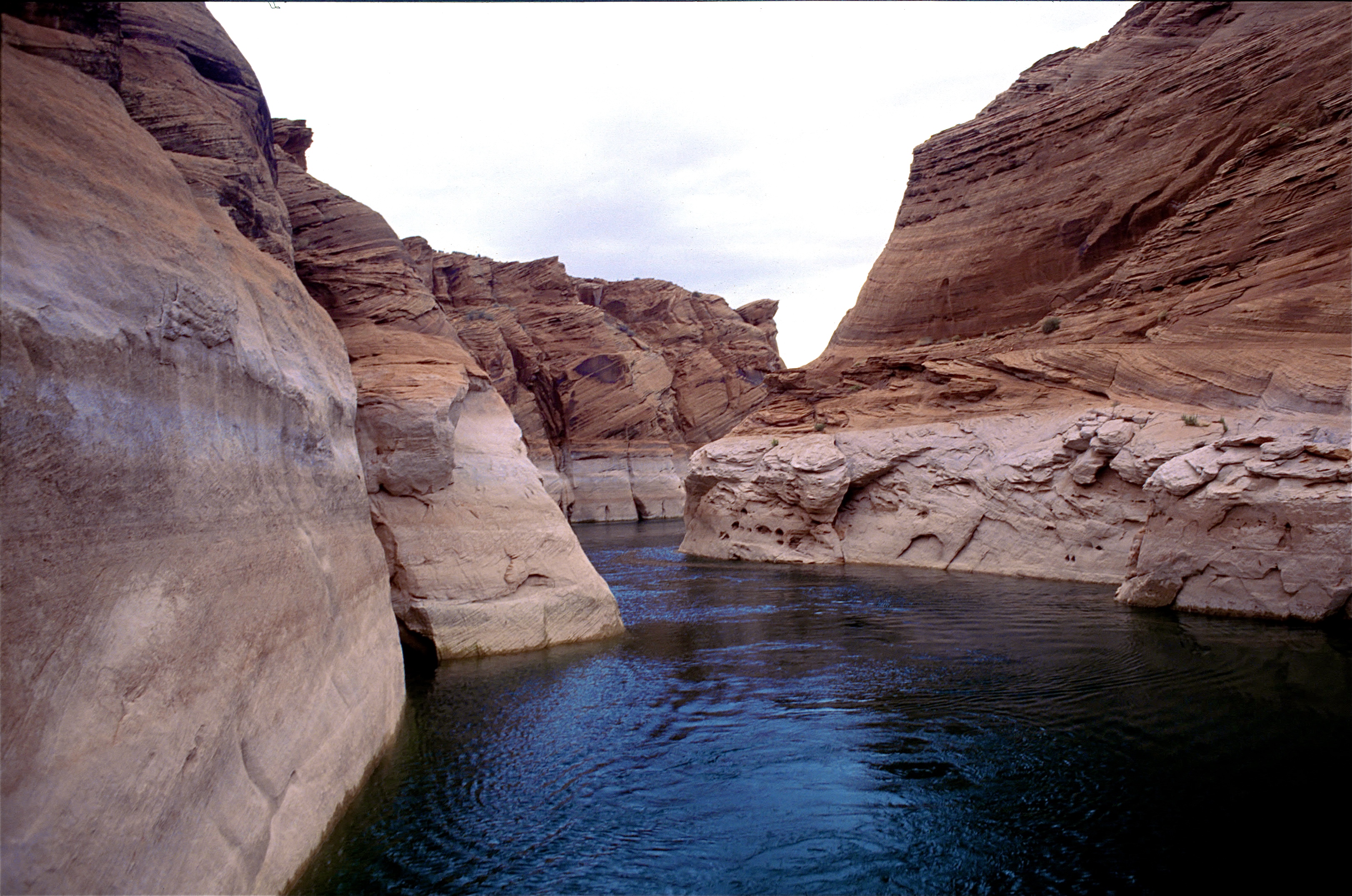 LAKE POWELL