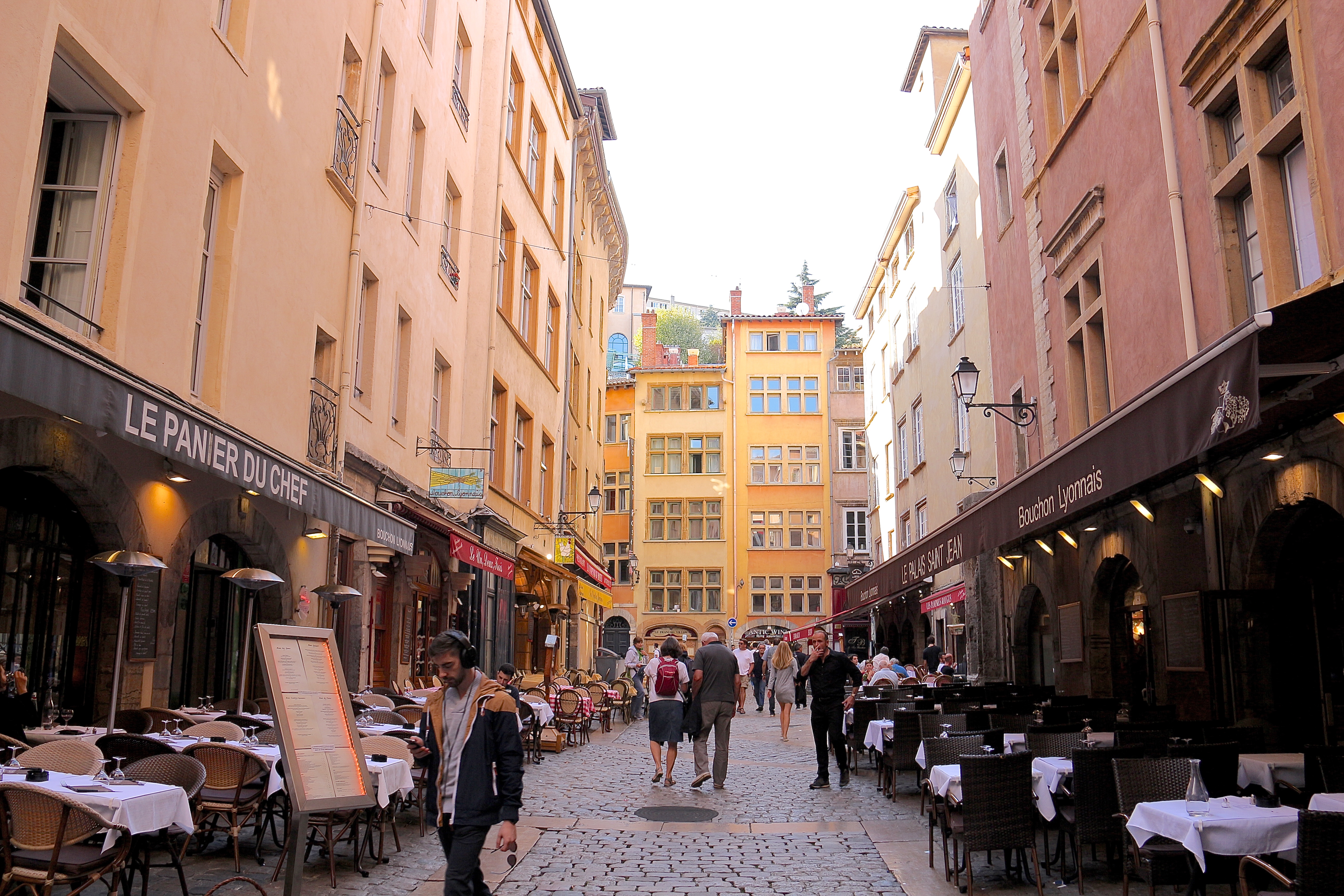 LYON