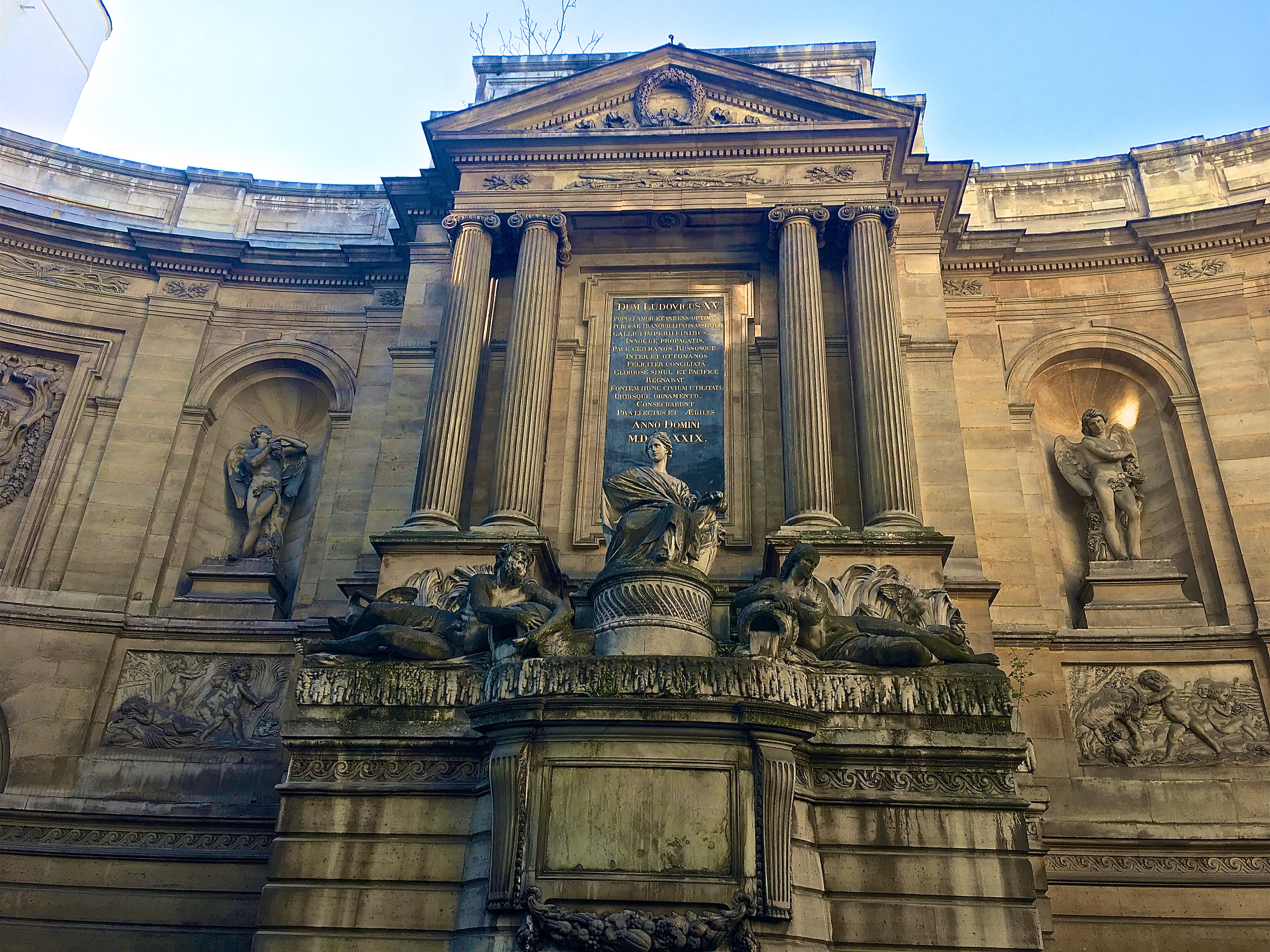la Fontaine des Quatre-Saisons