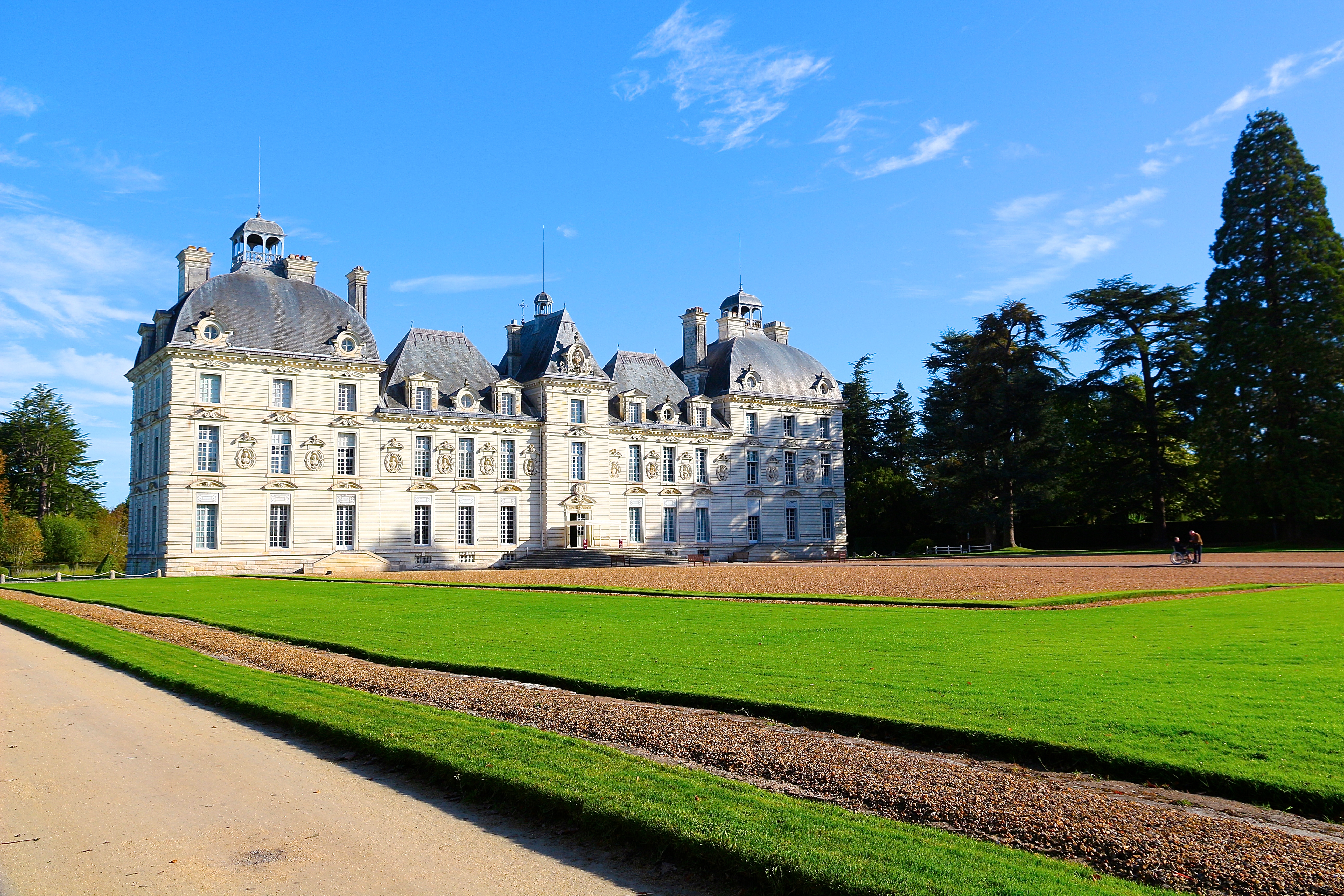 CHEVERNY