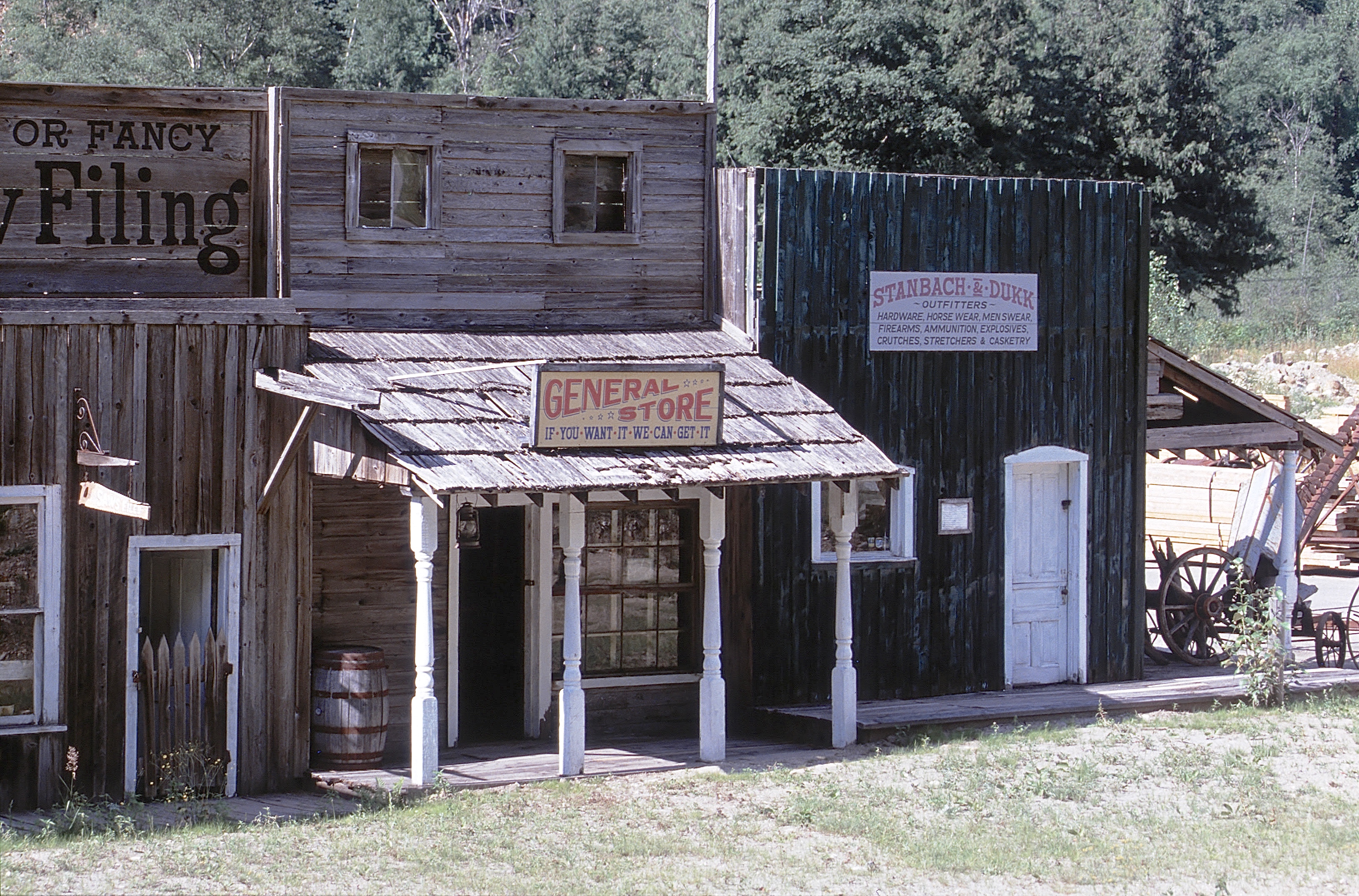 THREE VALLEY GAP