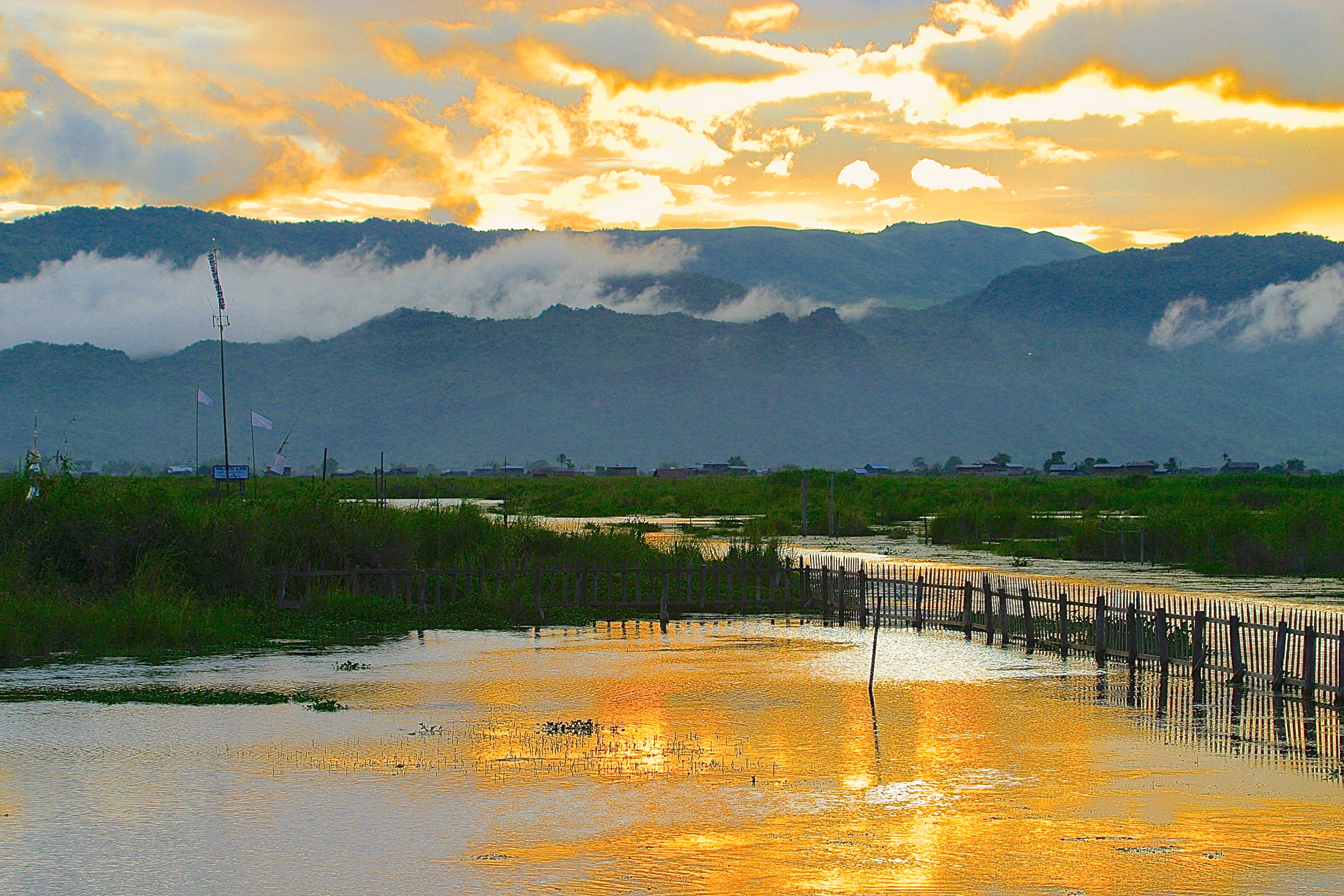 LAC INLE