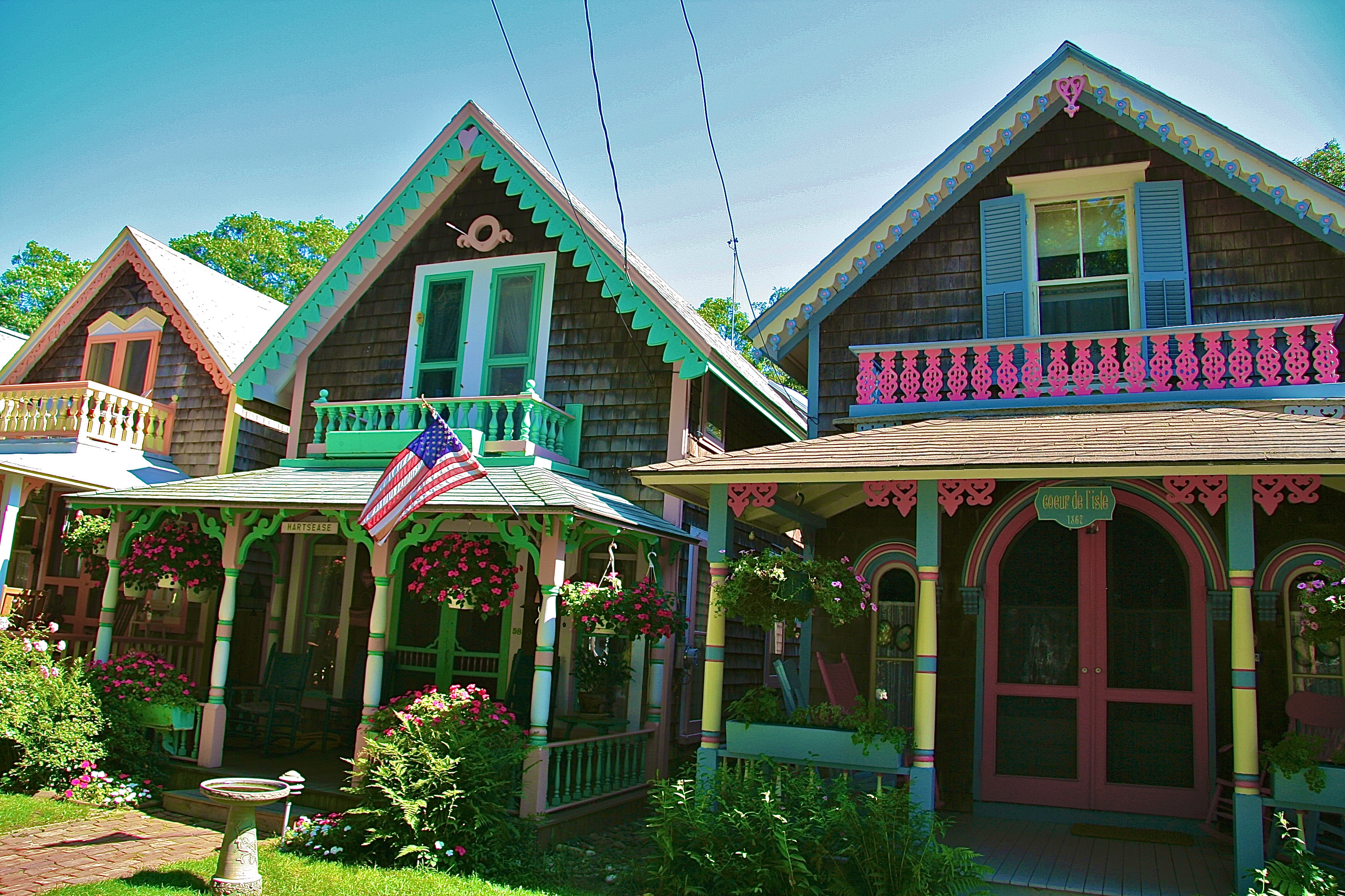 MARTHA'S VINEYARD