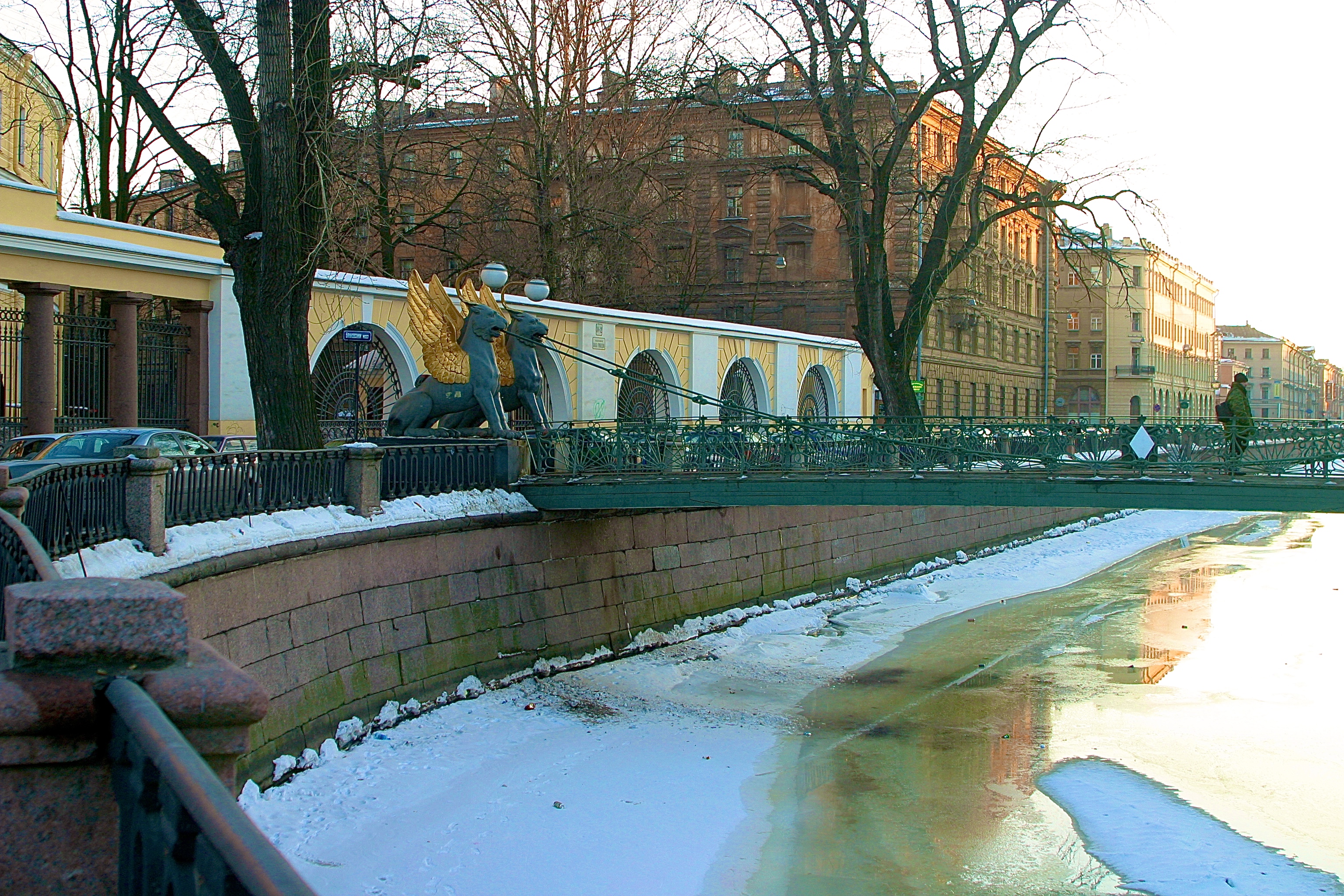 SAINT-PETERSBOURG