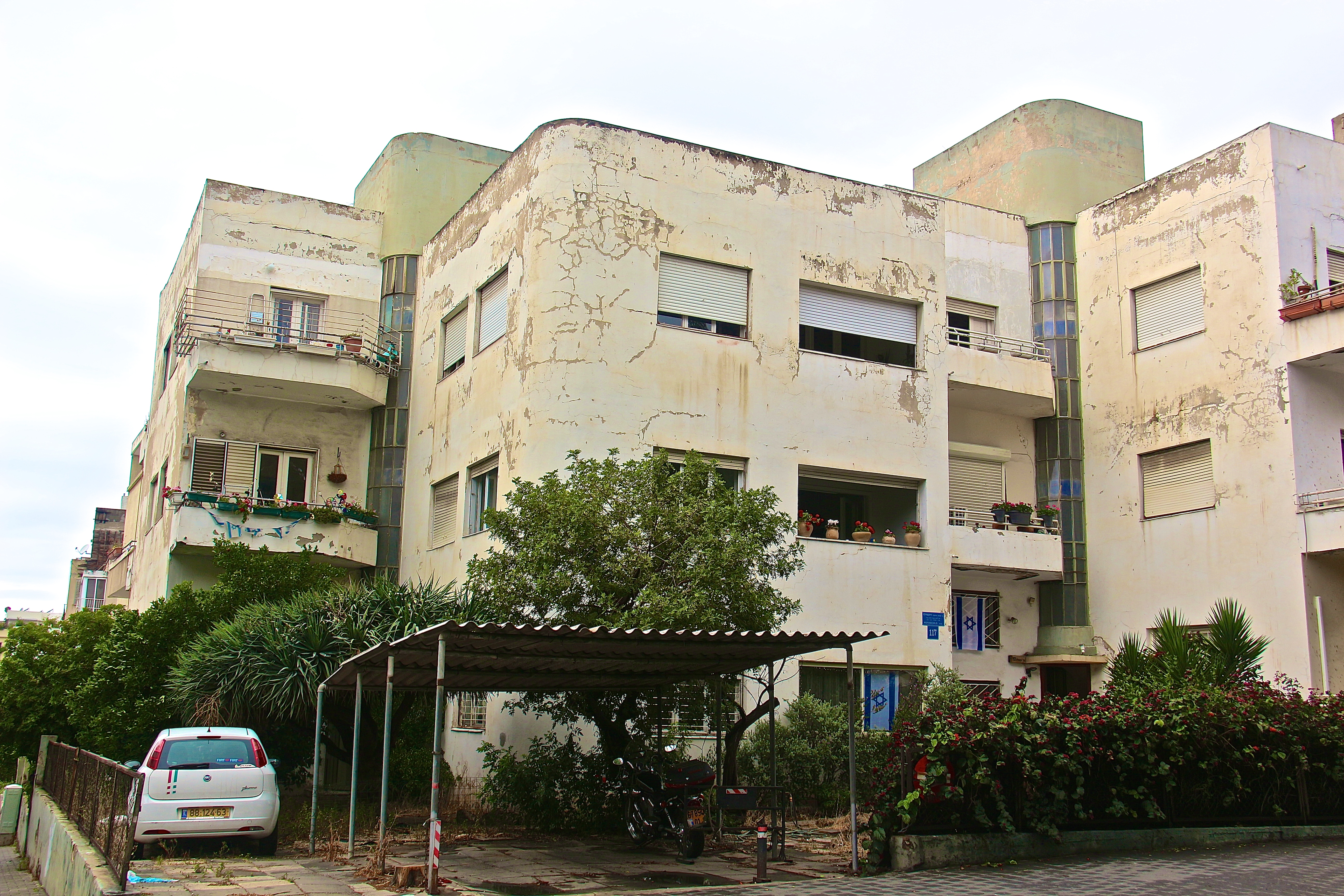 TEL AVIV