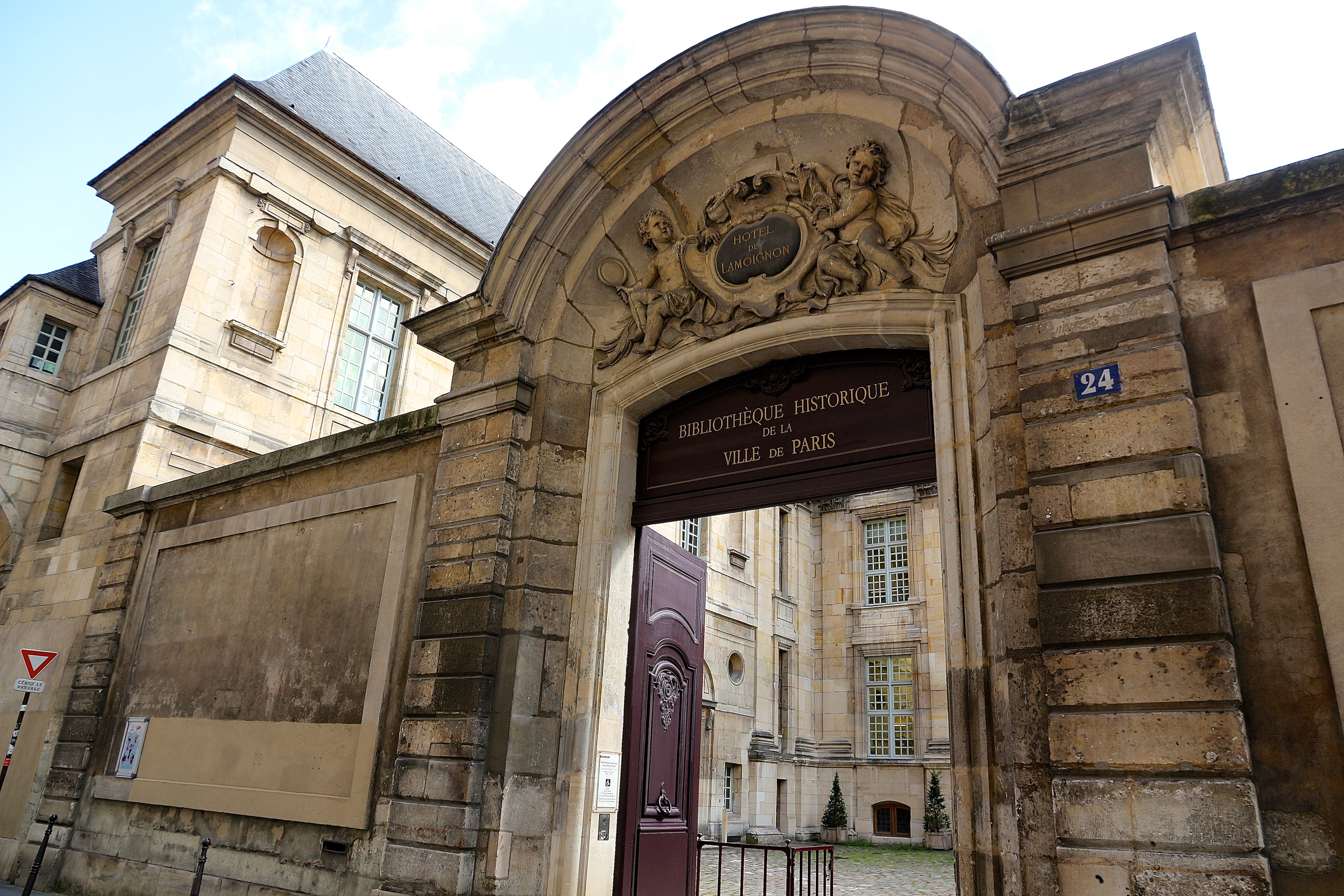 l'Hôtel d'Angoulême-Lamoignon